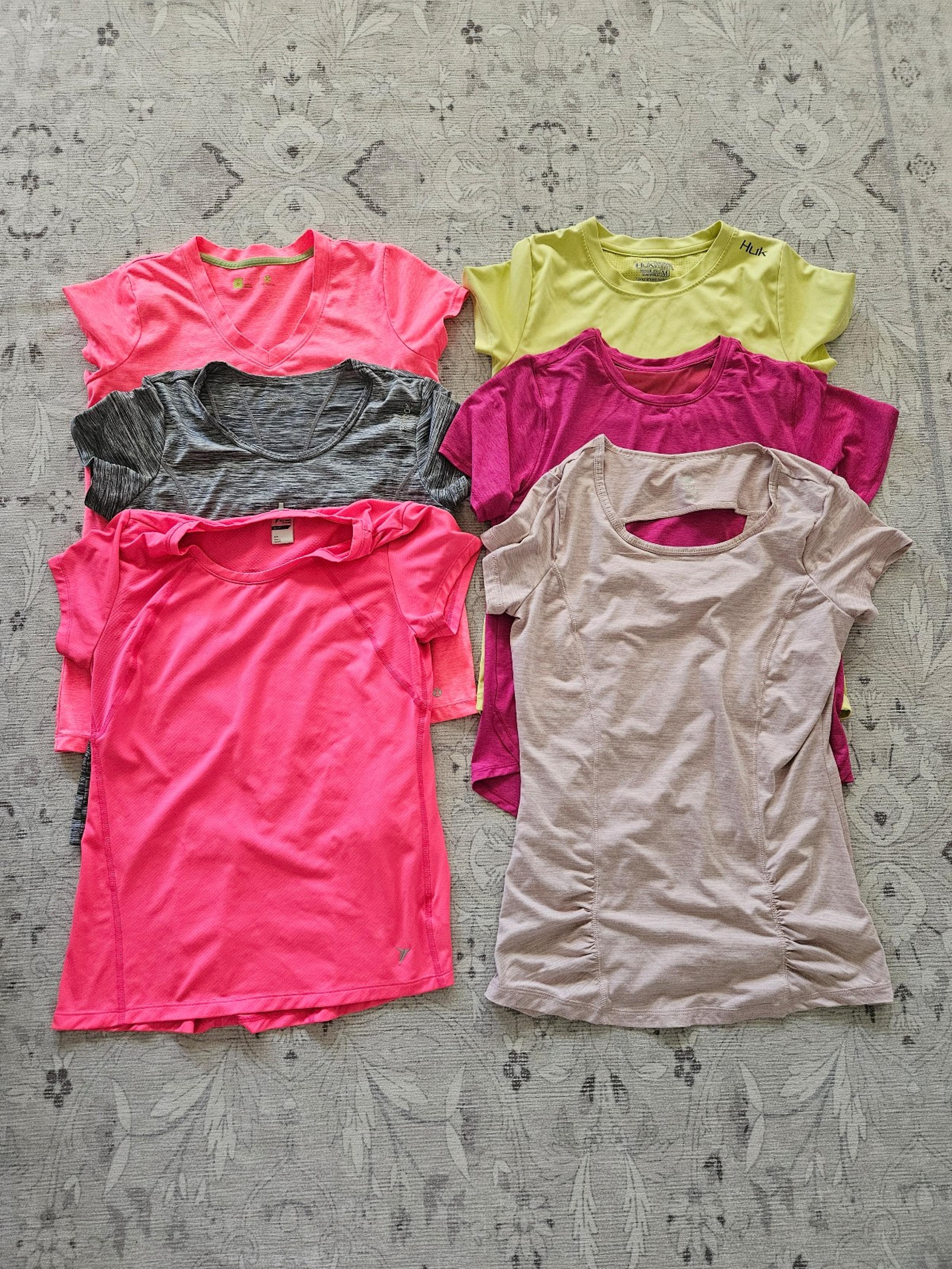 Women's size small dri fit athletic t shirt bundle