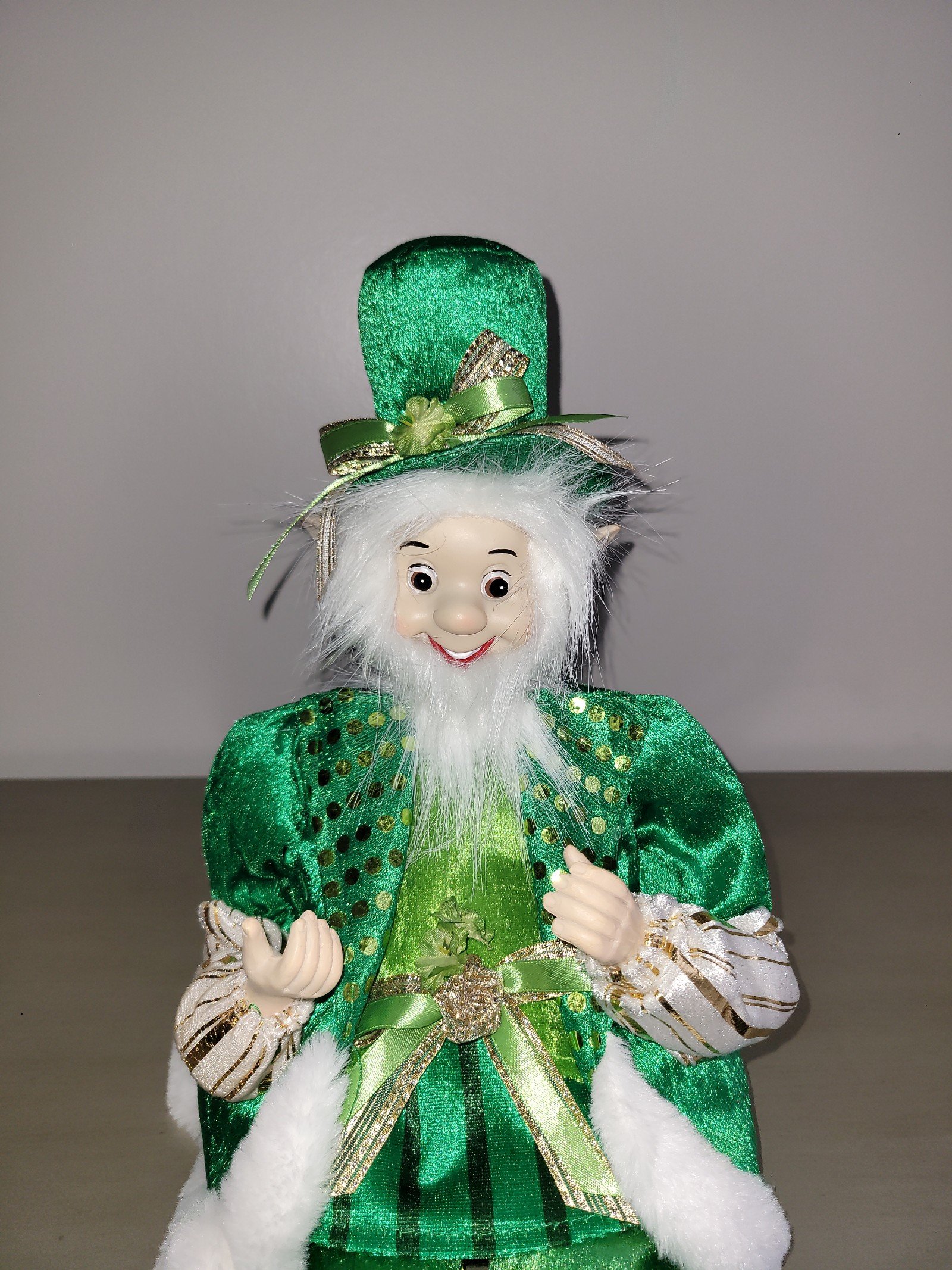 Novogratz St Patricks Day Irish Elf Leprechaun Shelf Sitter Doll Home Decor
