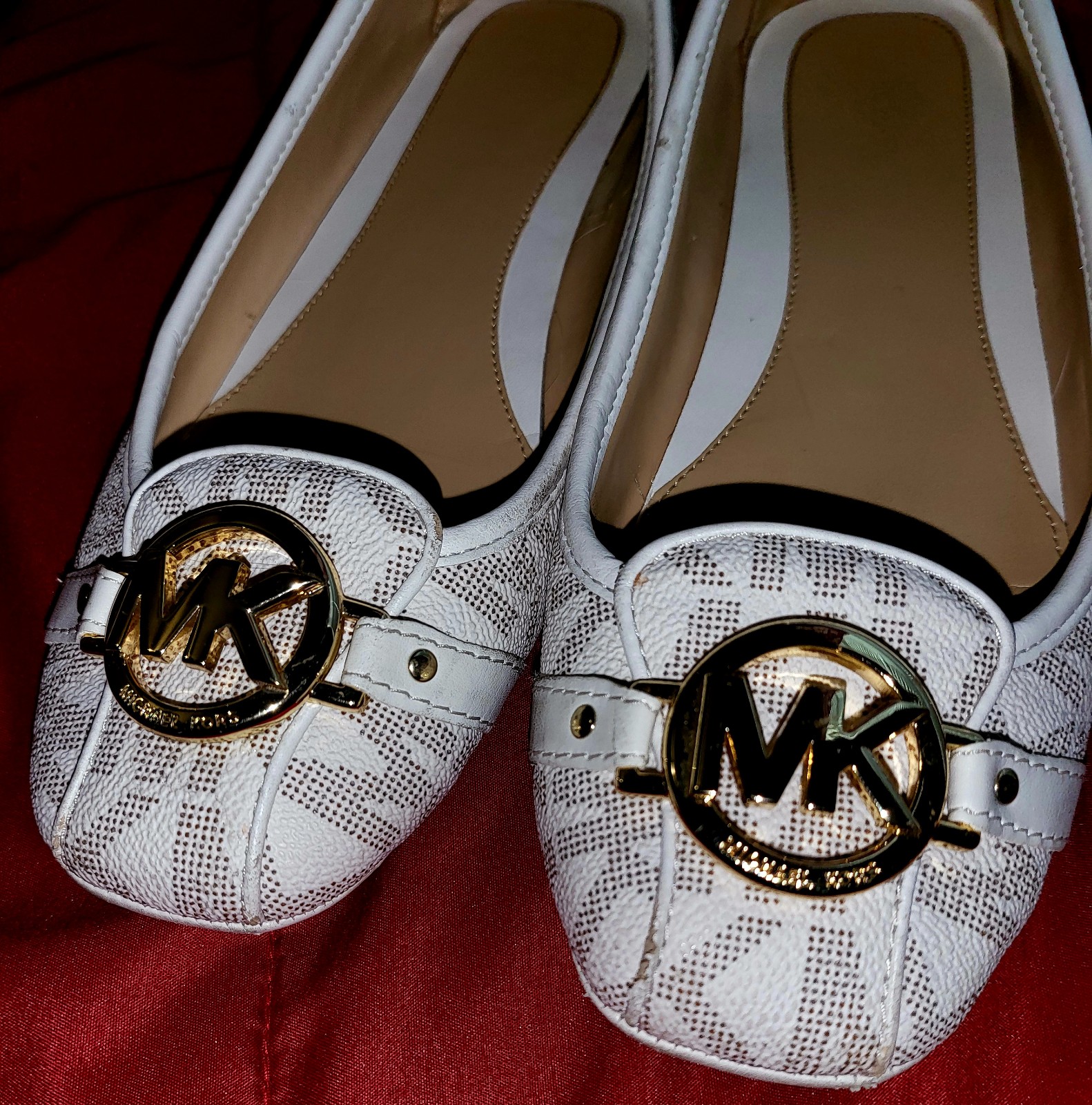 MICHAEL KORS FLATS SIZE 9.5