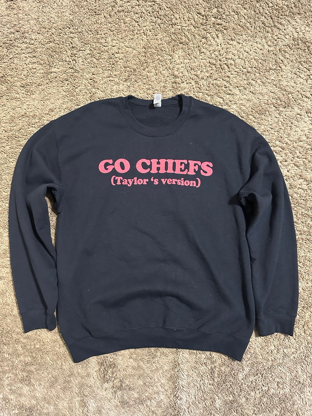 Vintage NFL Kansas City Chiefs “Taylor Version” sweater 2024 size large