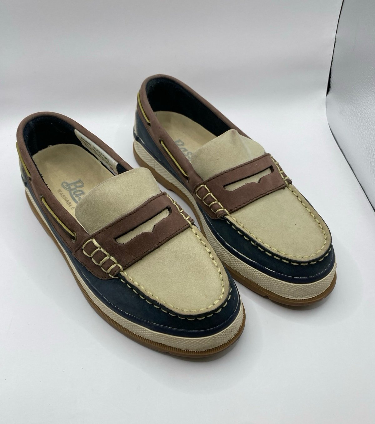 GH Bass & CO women washable loafers Suede leather Size 7 M