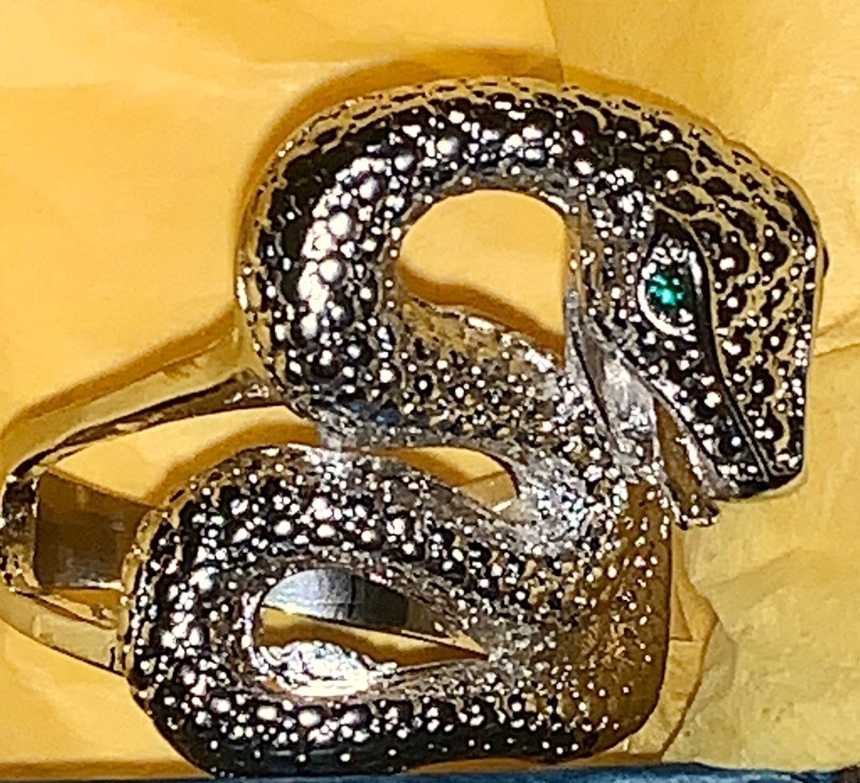 Sterling cobra ring