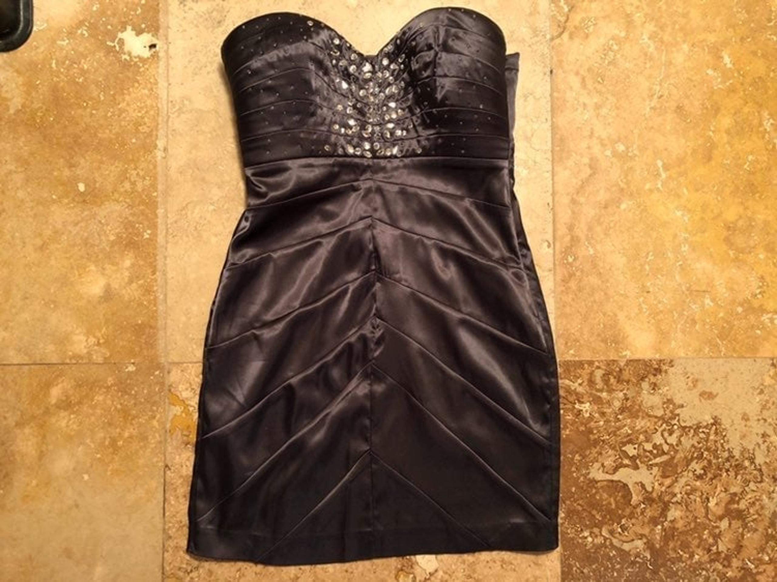 Sequin Hearts Party Dress 3 NWOT Dillards