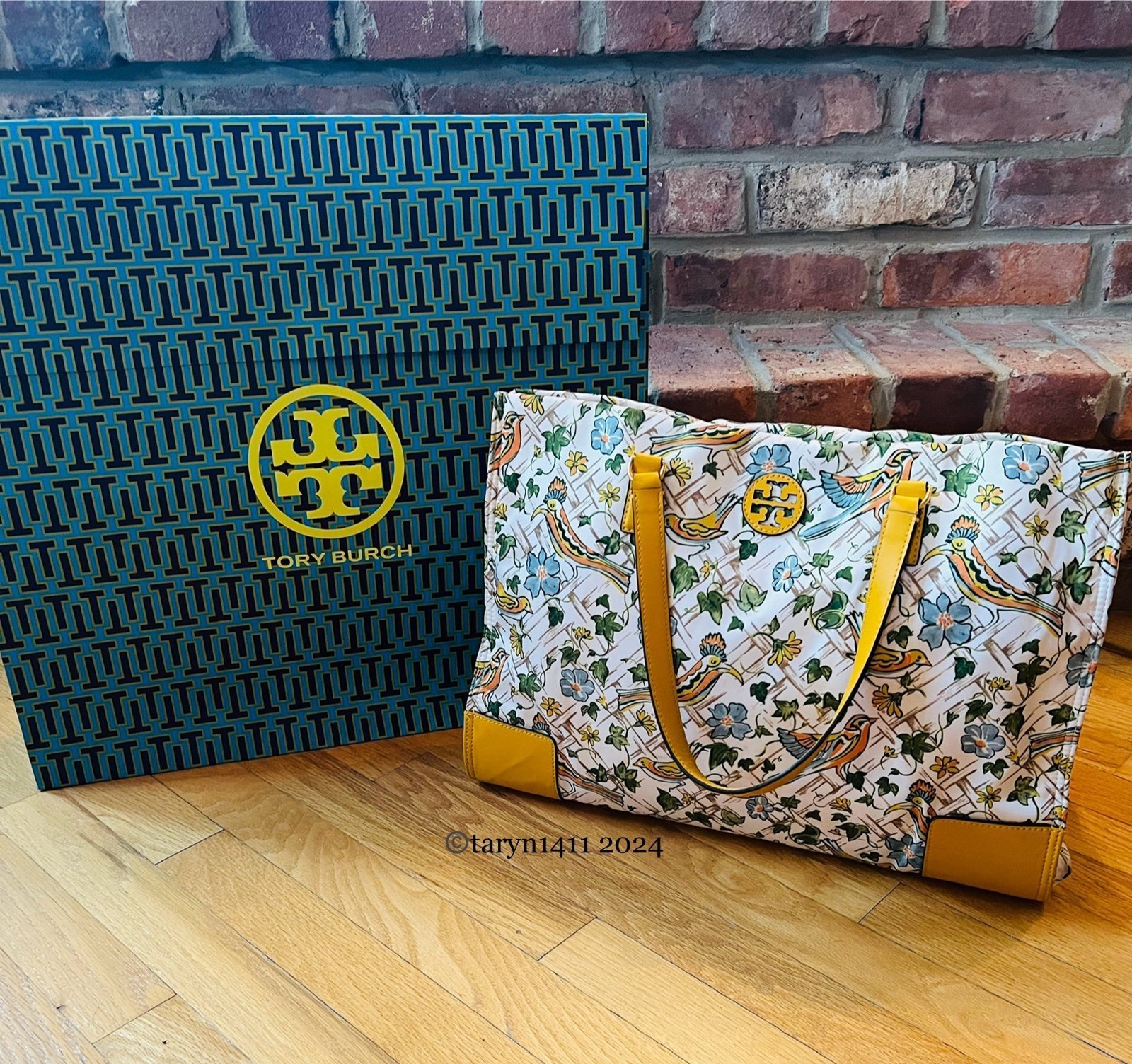 Tory Burch Ella Nylon Large Tote
