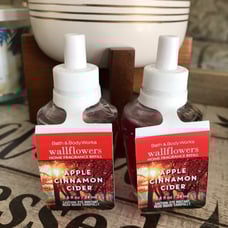 BBW Wallflower Refill Apple Cinnamon Cider Bulb
