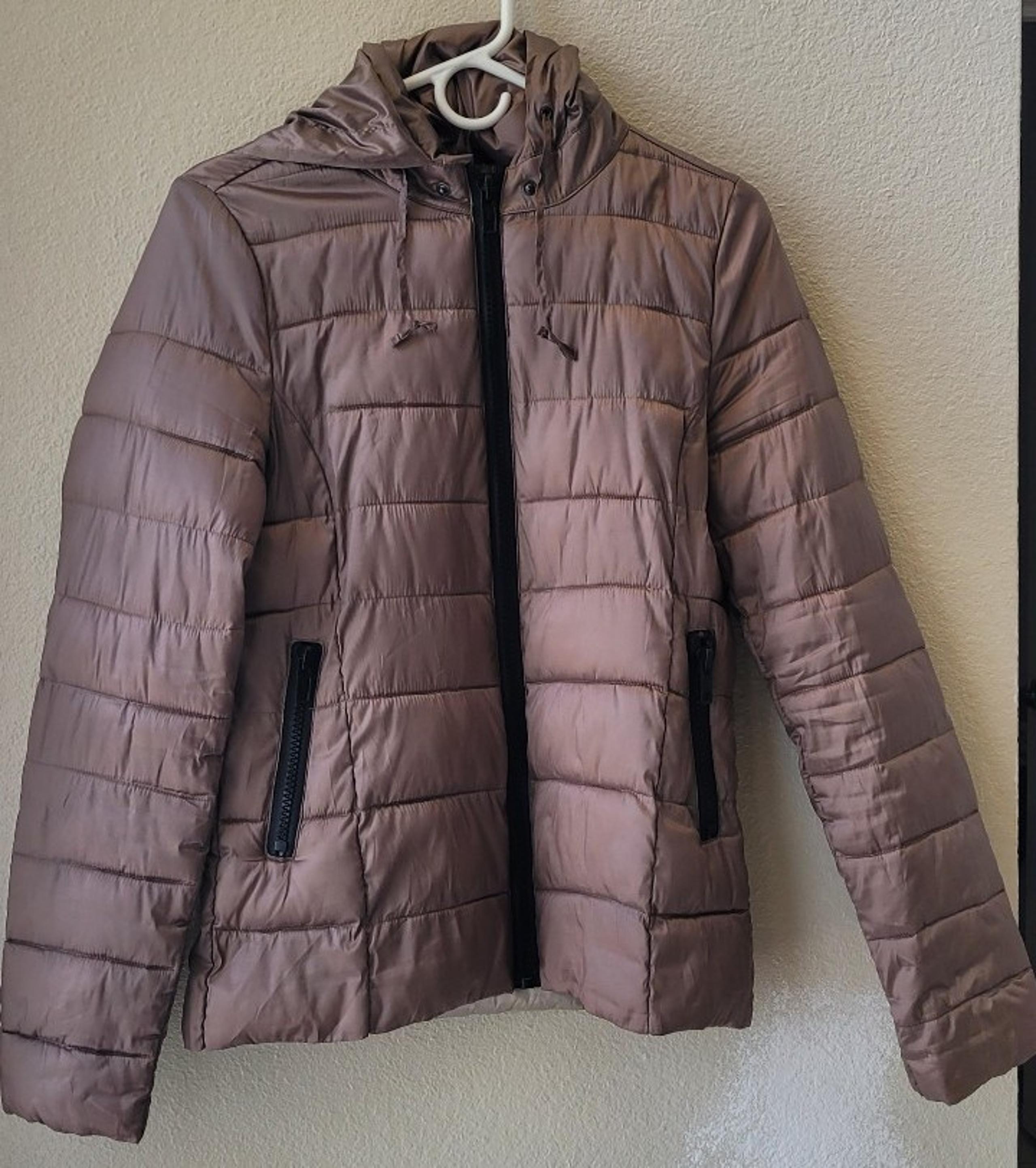 Esprit Down Puffer Jacket Womens Small Full Zip Hooded Lightweight Warm Winter.