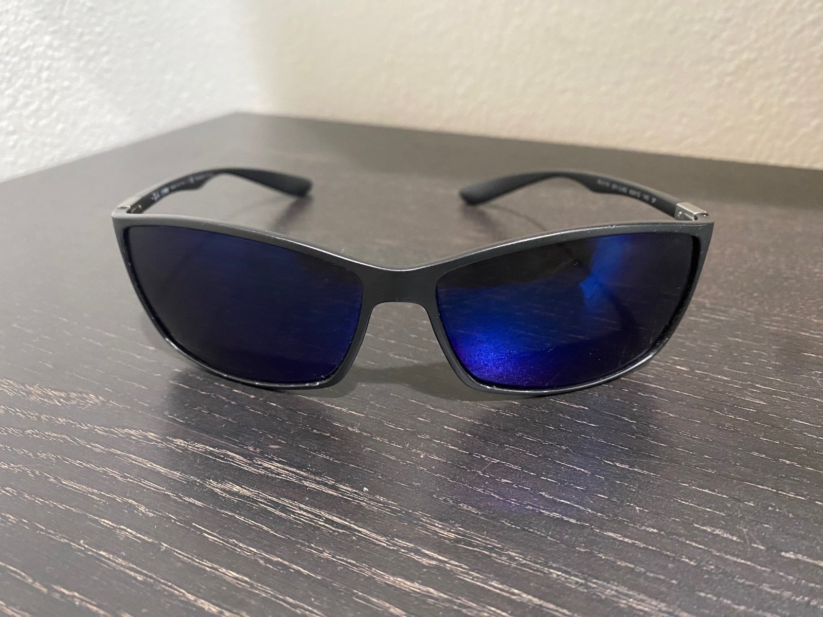 Ray Ban LiteForce RB4179 Blue Polarized Lenses Sunglasses Made In Italy