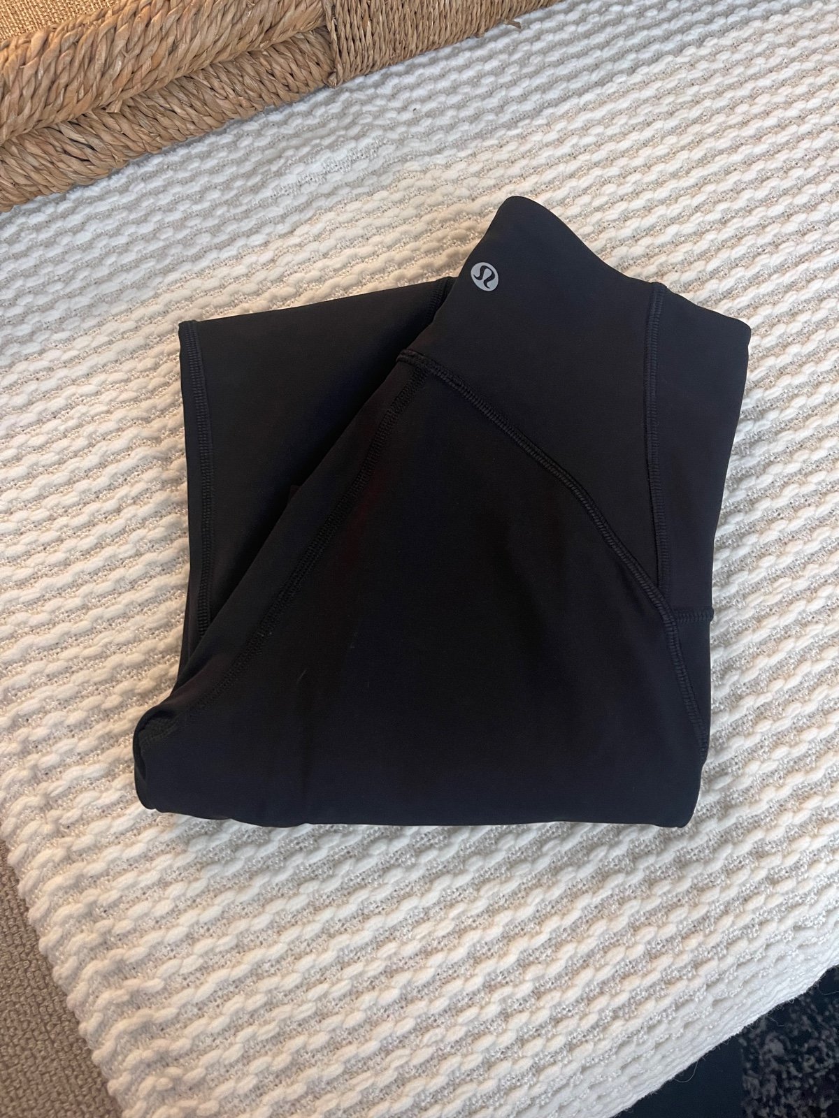 Lululemon athletica fast and free 25” Size 4