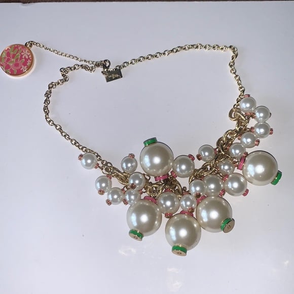 Lilli Pulitzer Pearl statement necklace