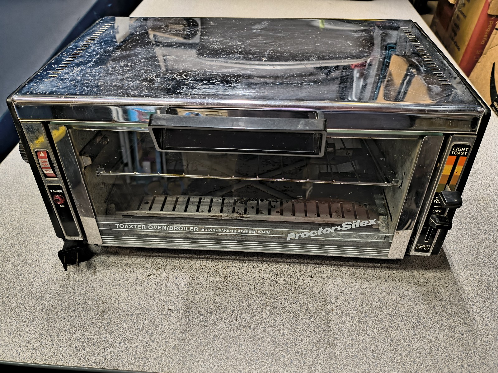 Proctor Silex Continuos Clean Toaster Oven 1400 Watts Vintage Retro Made In USA