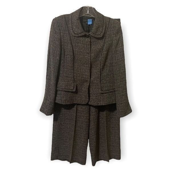 Anne Klein Gray Marled Knit Two Piece Suit
