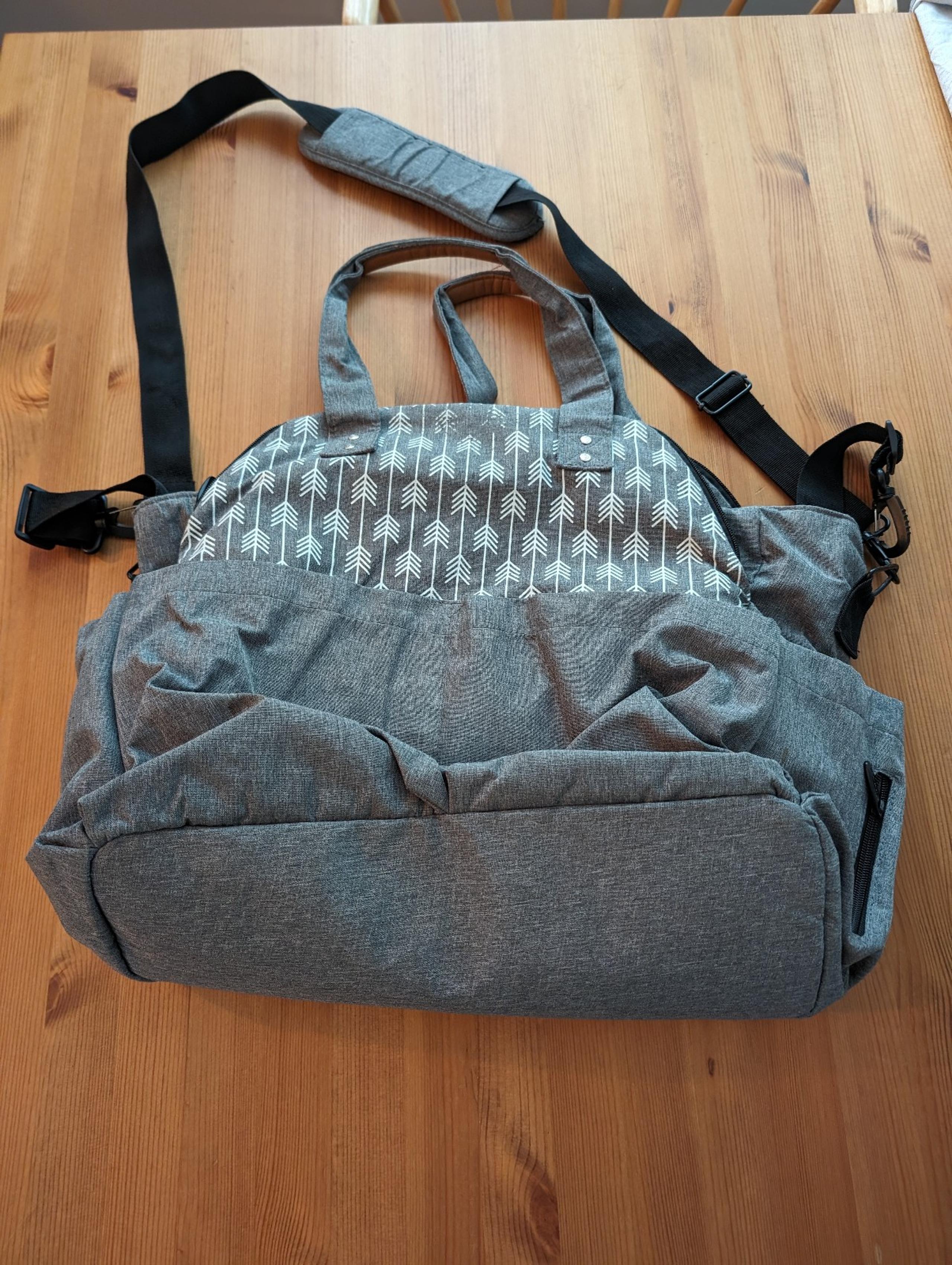 Lekebaby diaper bag tote