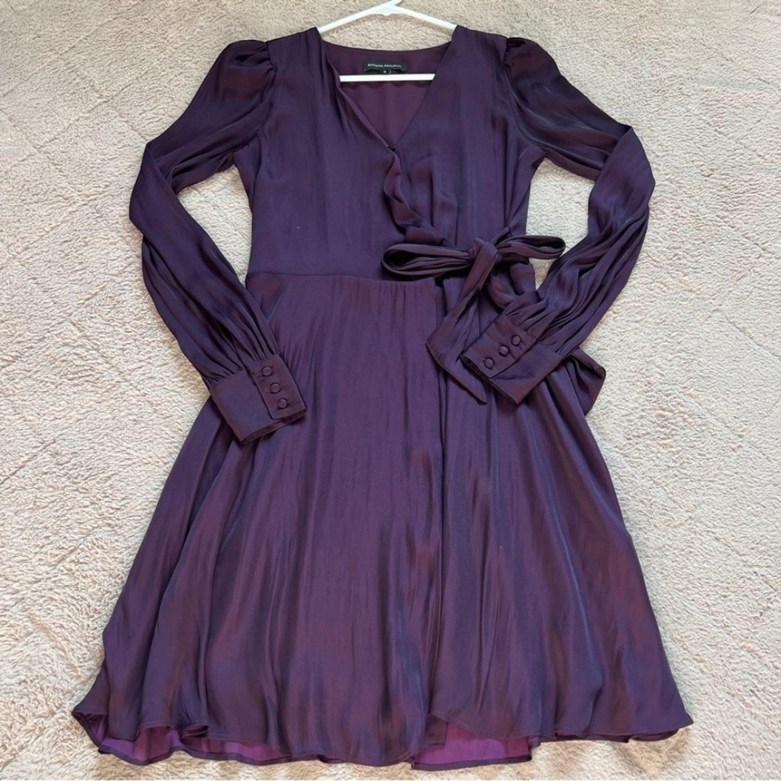 Banana Republic Long Sleeve Satin Wrap Dress Women’s Size 0