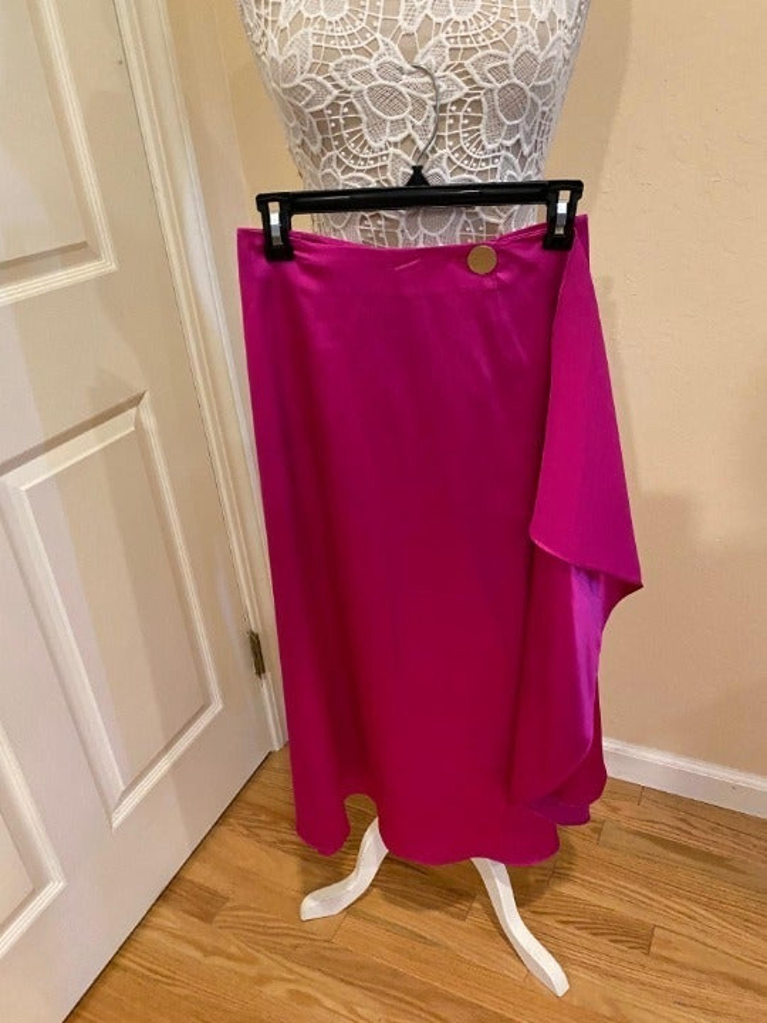 TopShop Fuchsia Satin Wrap Skirt - Size 4