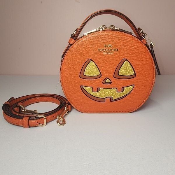 NWT Coach CW468 Canteen Crossbody Bag With Halloween Pumpkin