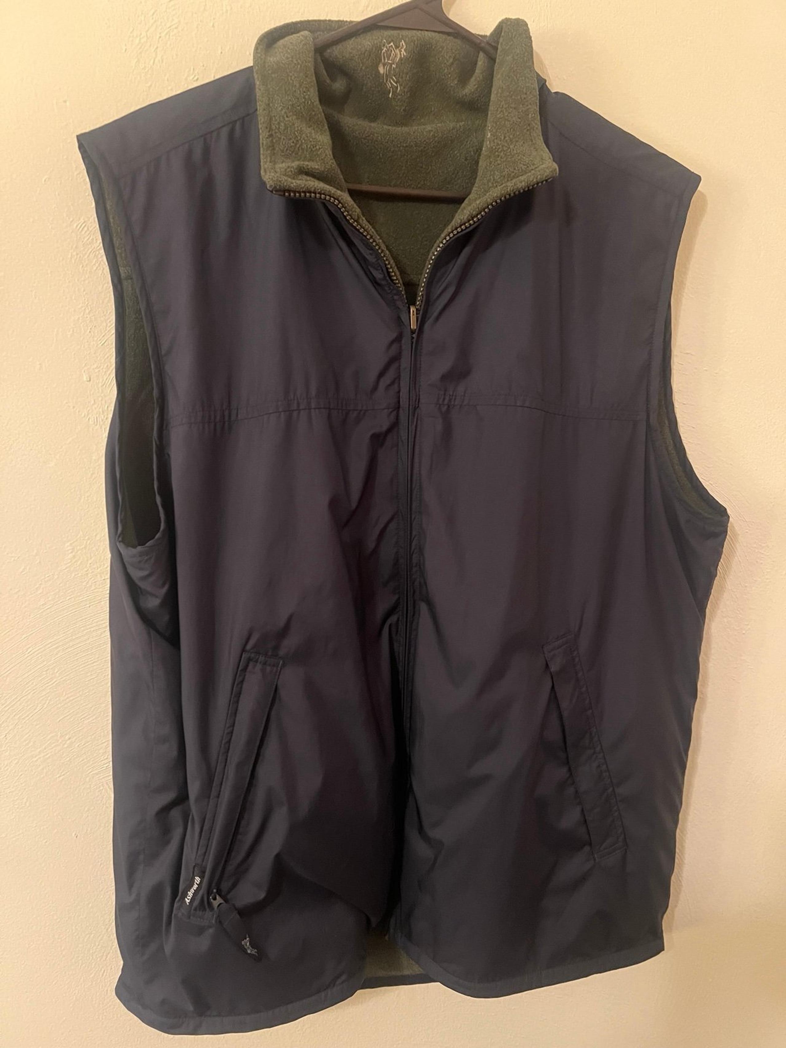 ashworth reversable vest