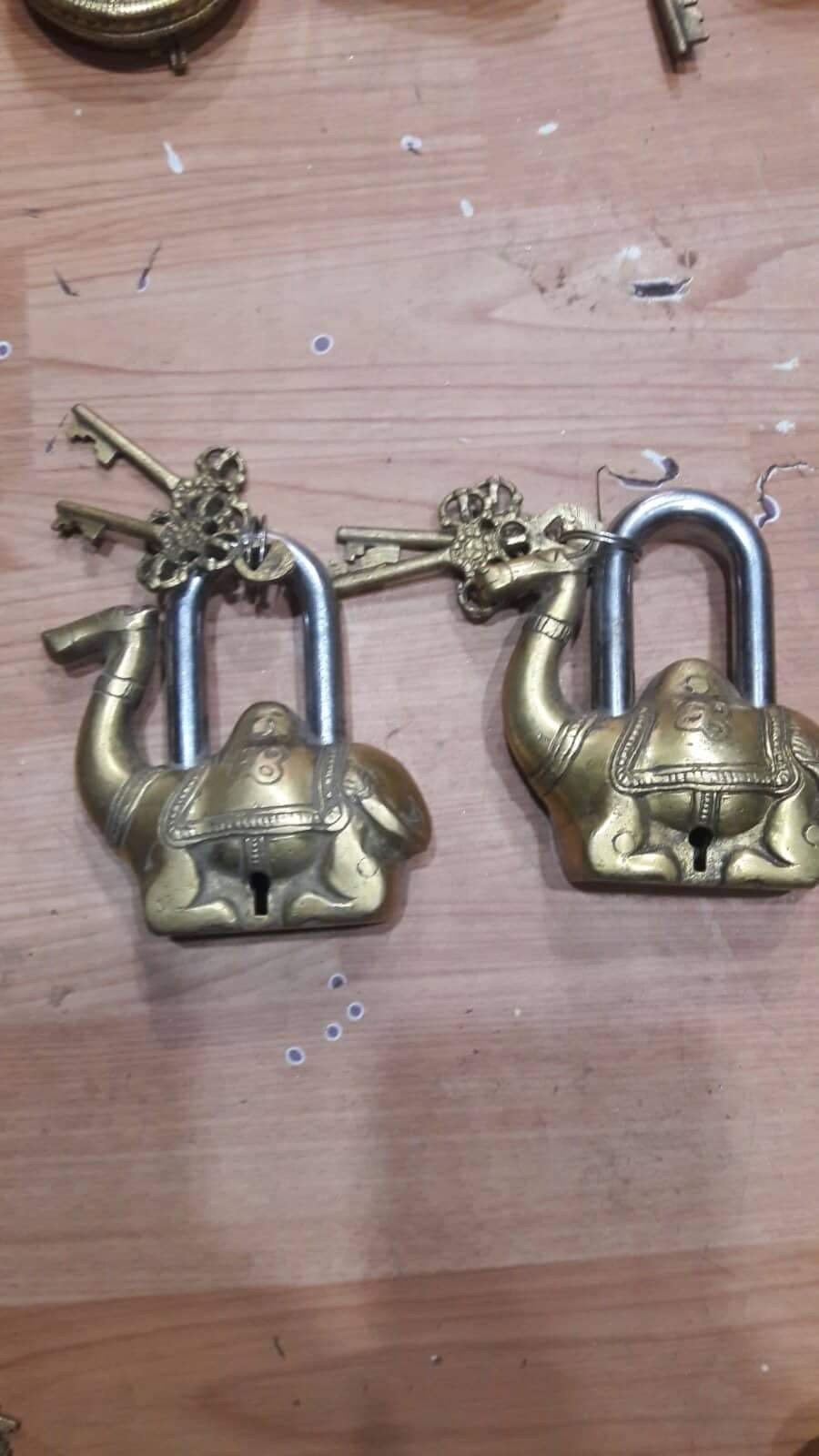 Camel style brass padlock