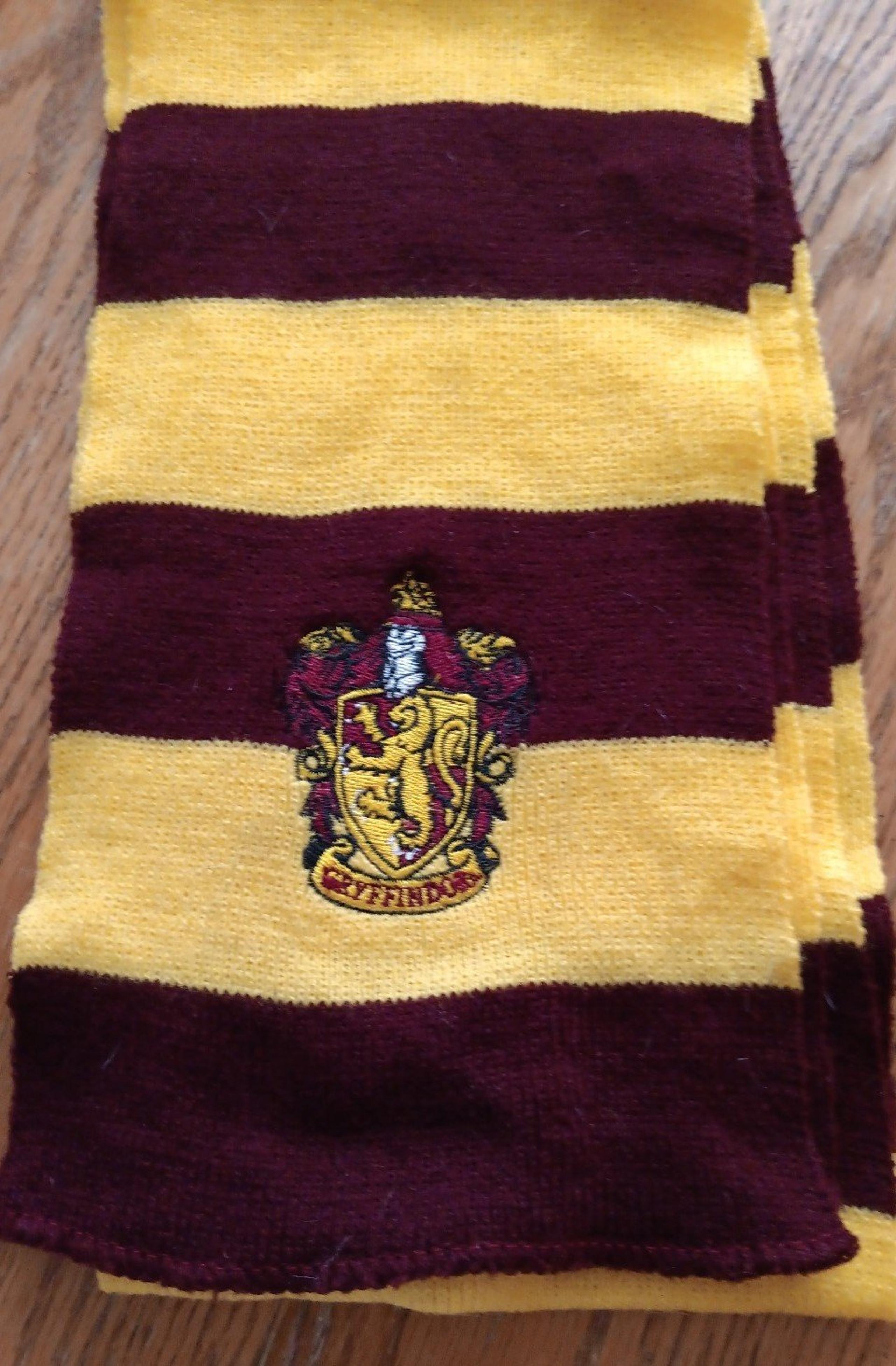 Harry Potter winter scarf