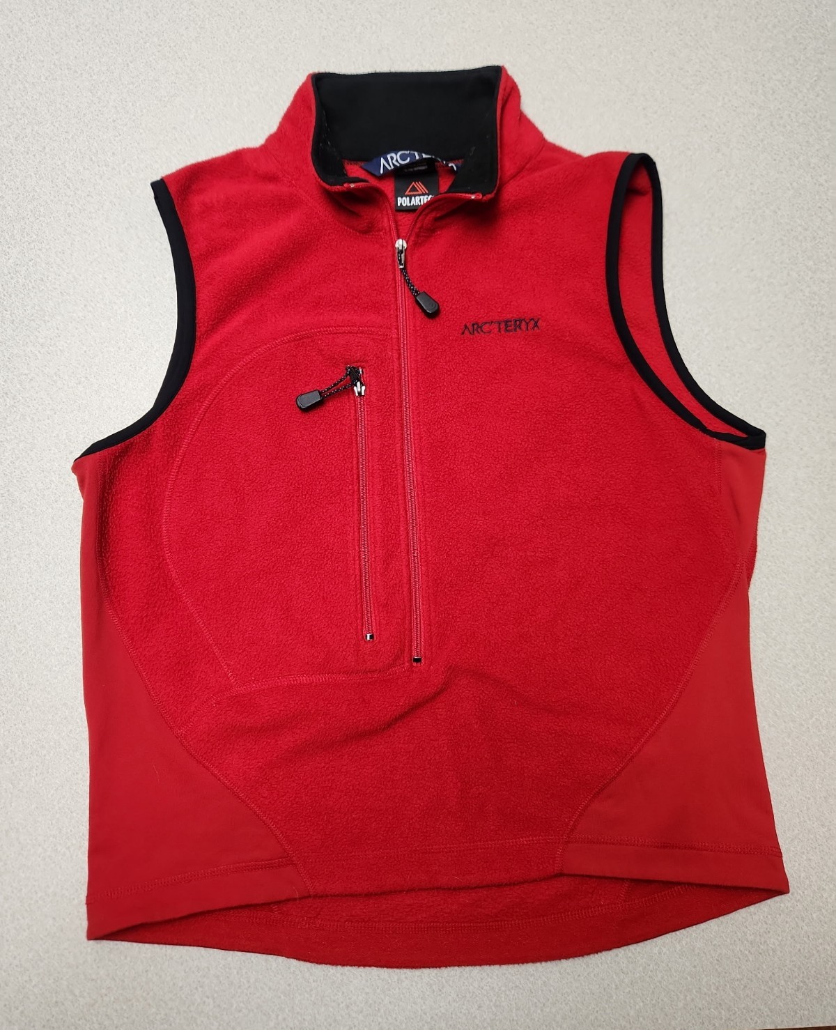 2000s Arcteryx Delta Fleece Vest Polartec Red Mens Medium