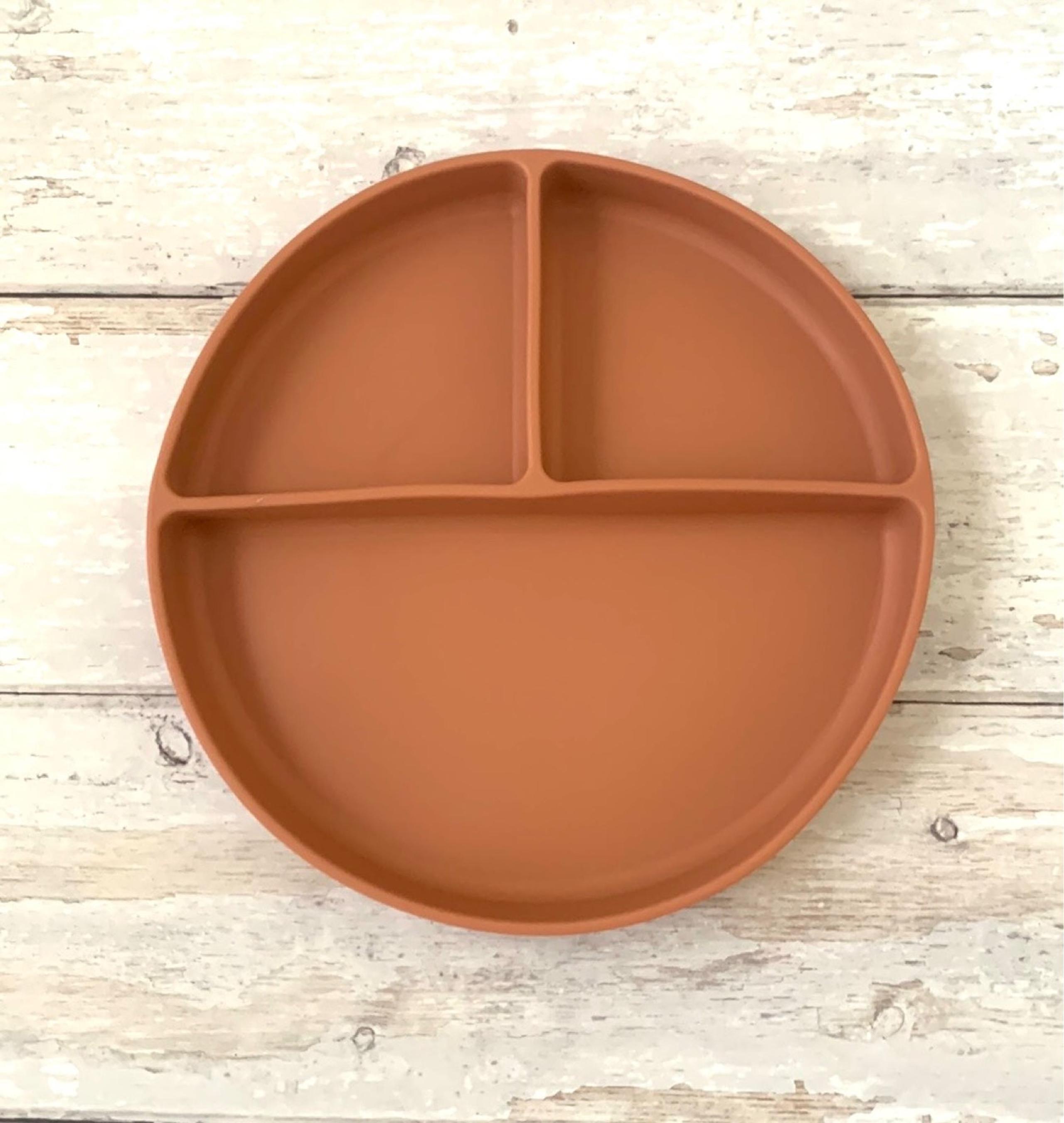 Mushie Silicone Kids 8in Divided Suction Plate Sweet Potato Orange Brand NEW