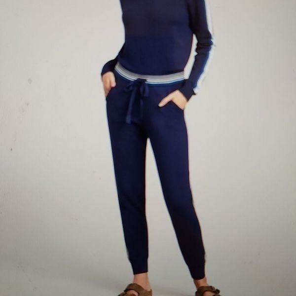 - Flaherty track and jogger pants size small