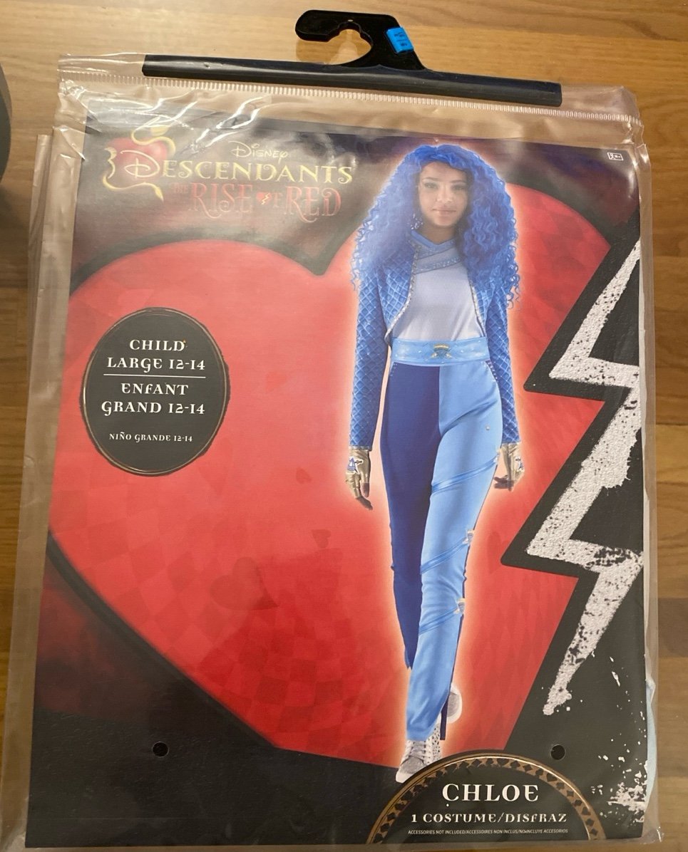 NWT Disney Descendants - The Rise of Red
