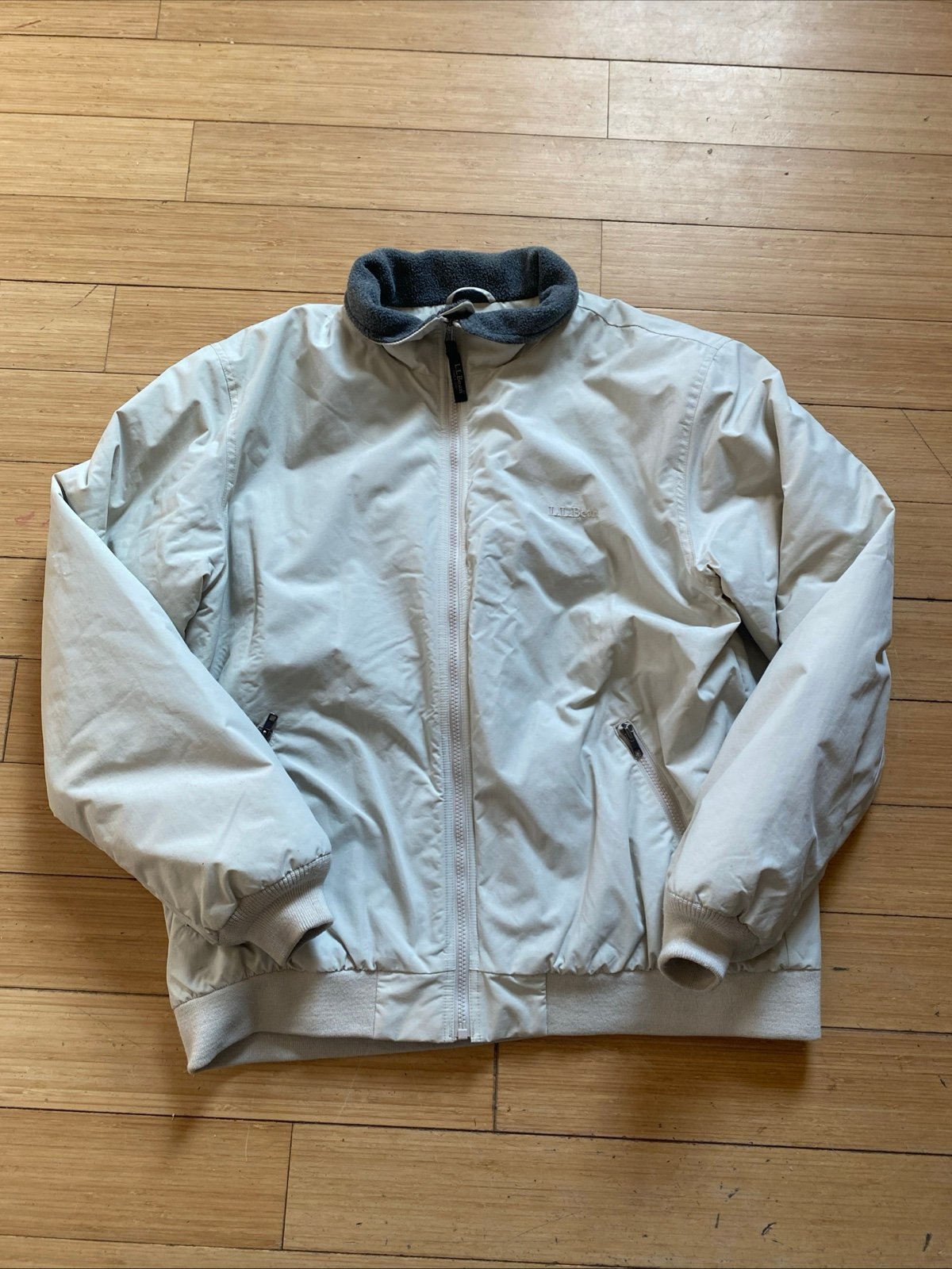 L.L. Bean Men's Bomber Style Jacket Large Cream Insulated