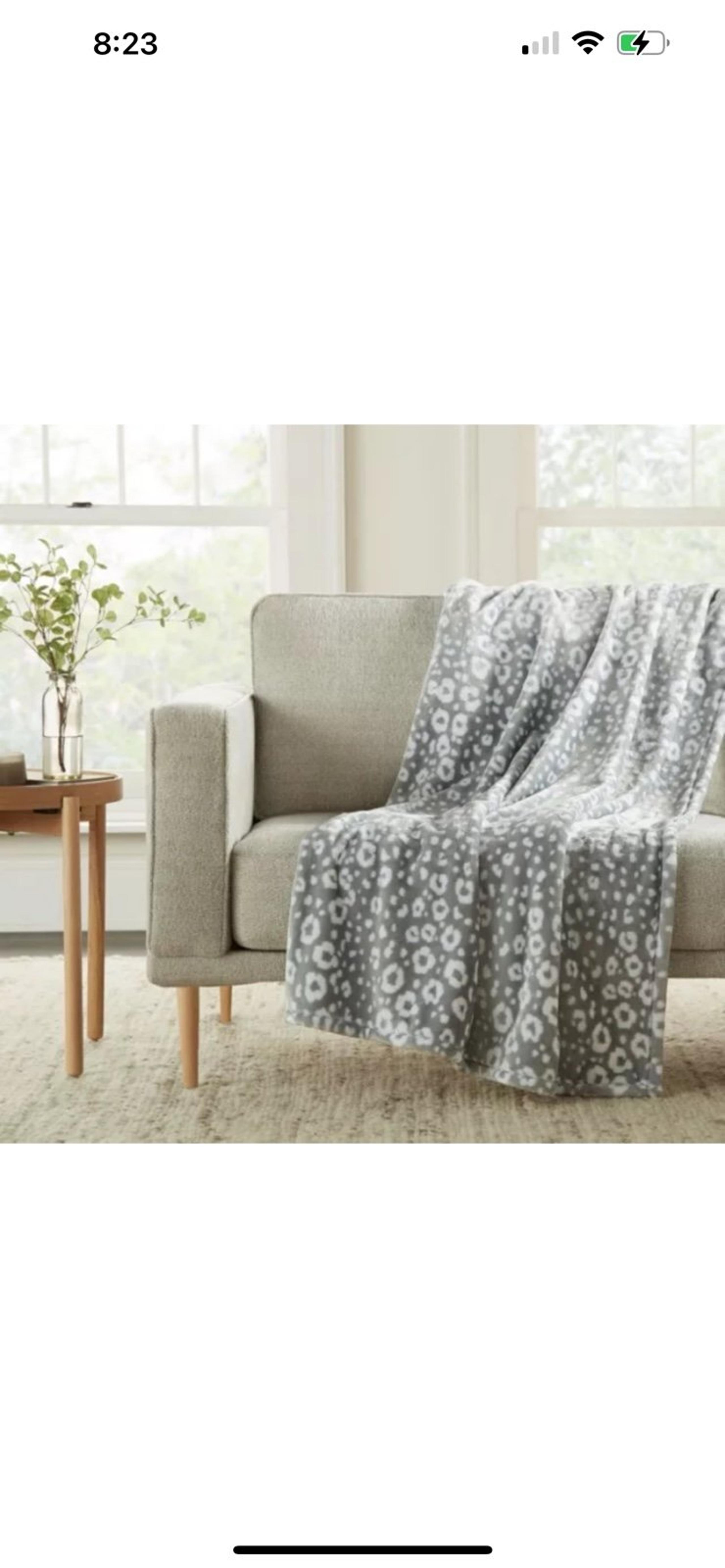 NWT Member's Mark Lounge Throw Luxury Gray White Blanket Leopard Faux Fur
