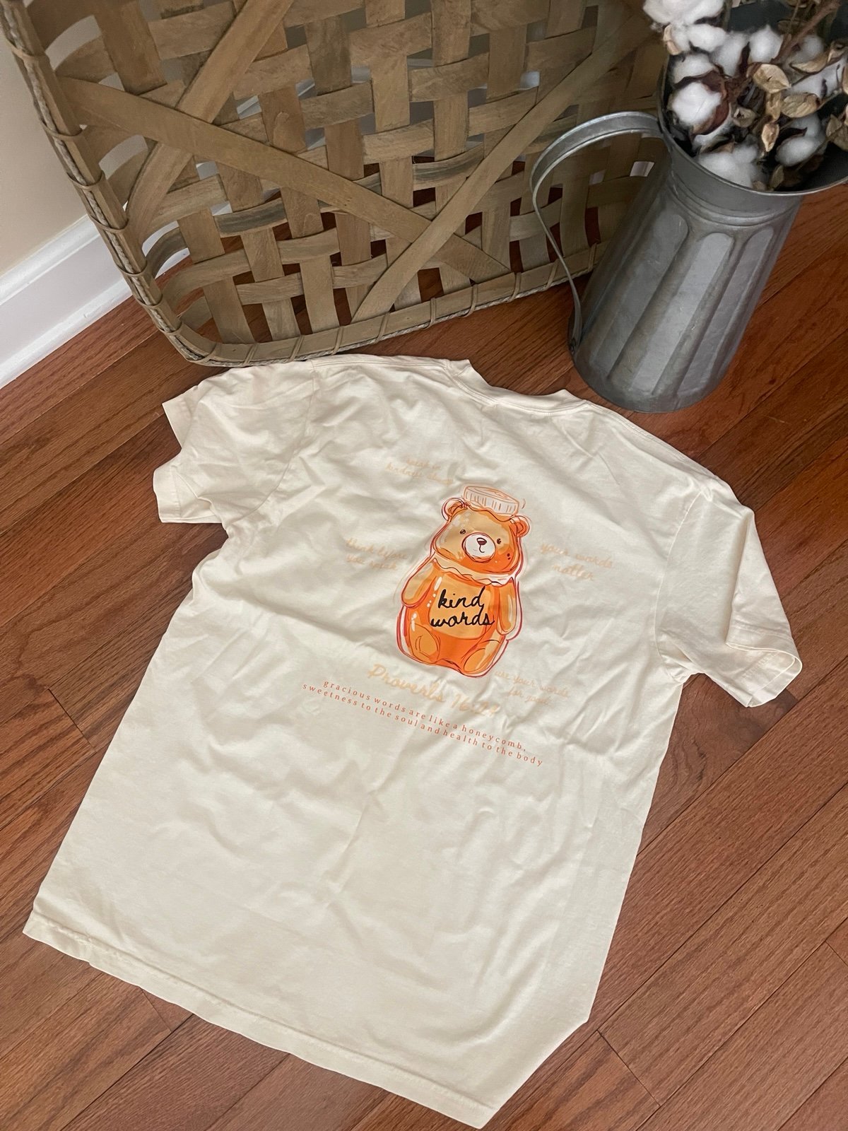Christian Proverbs Kind Words Cream Honey Bear Short Sleeve Tee Graphic T-Shirt
