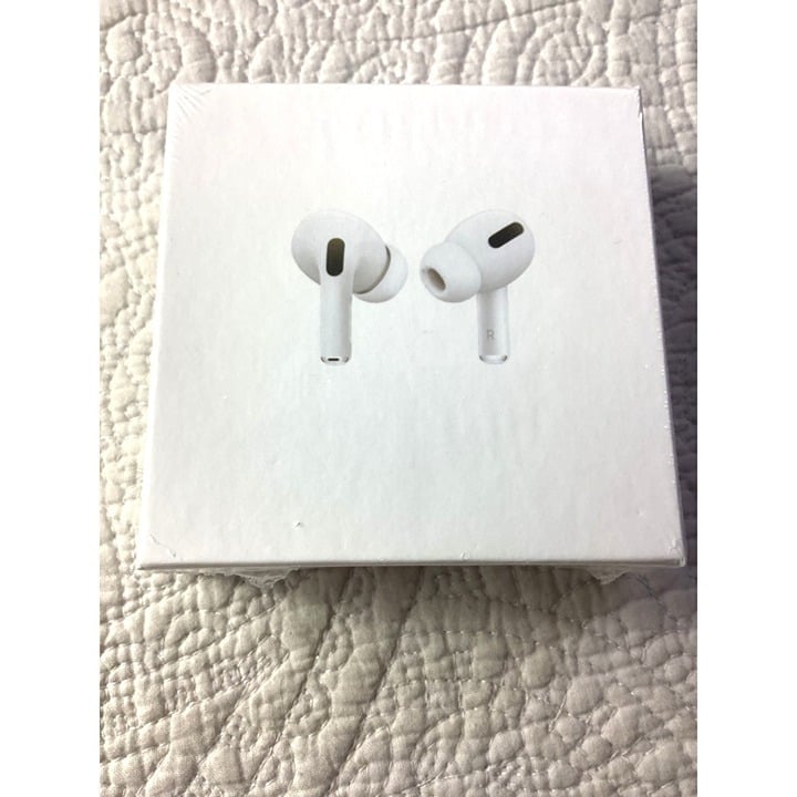 Air Pods compatible with Apple * New in sealed box