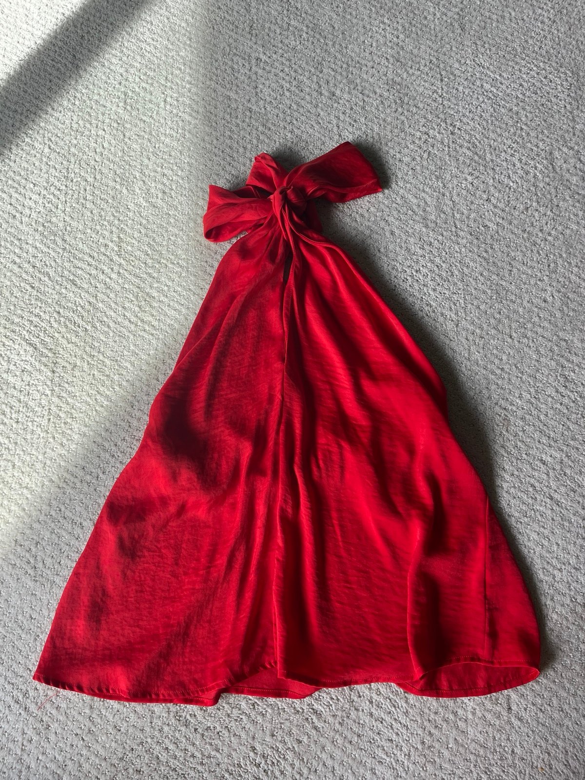 Fabrick red halter top! Size L