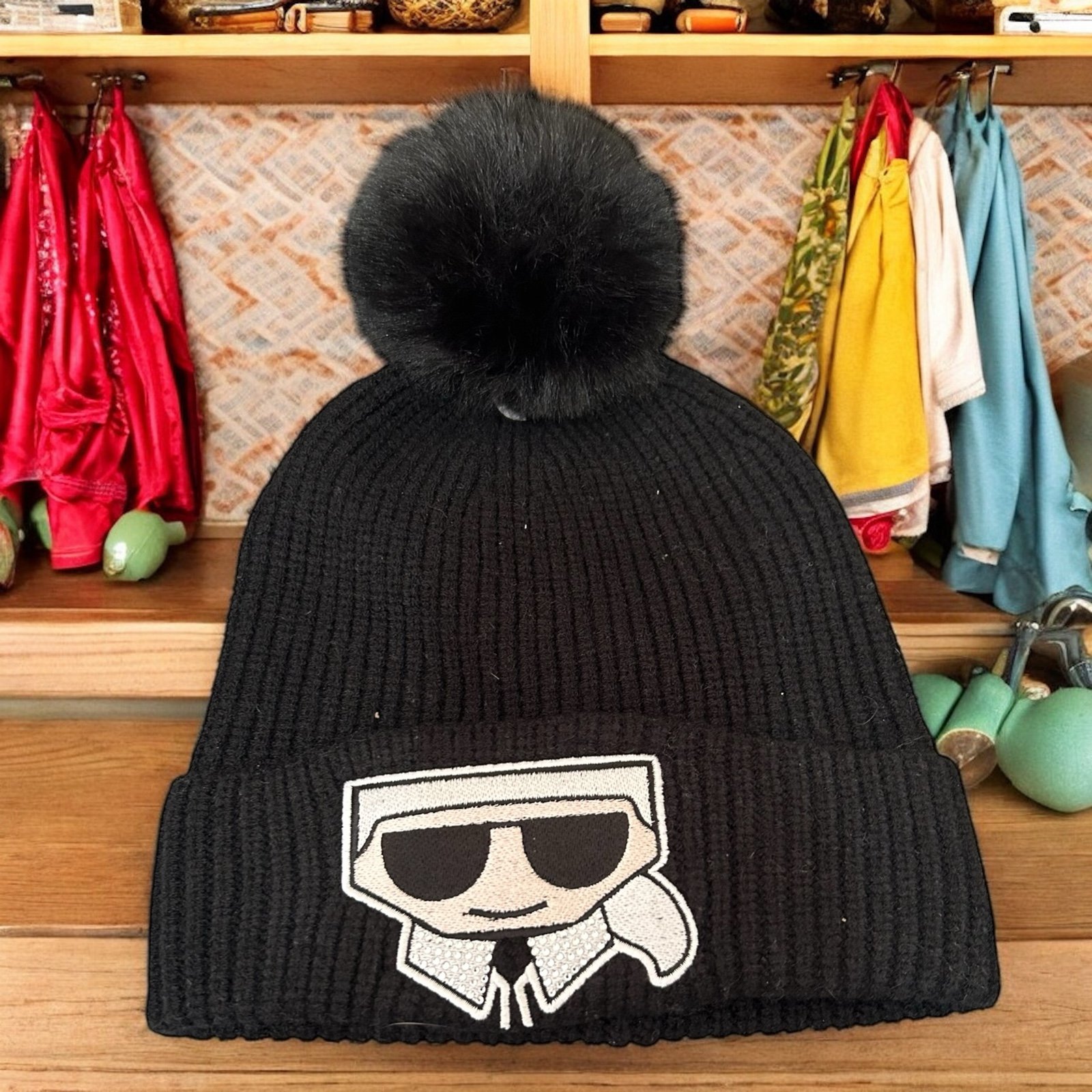 NWT Karl Lagerfeld Paris PomPom Hat Beanie