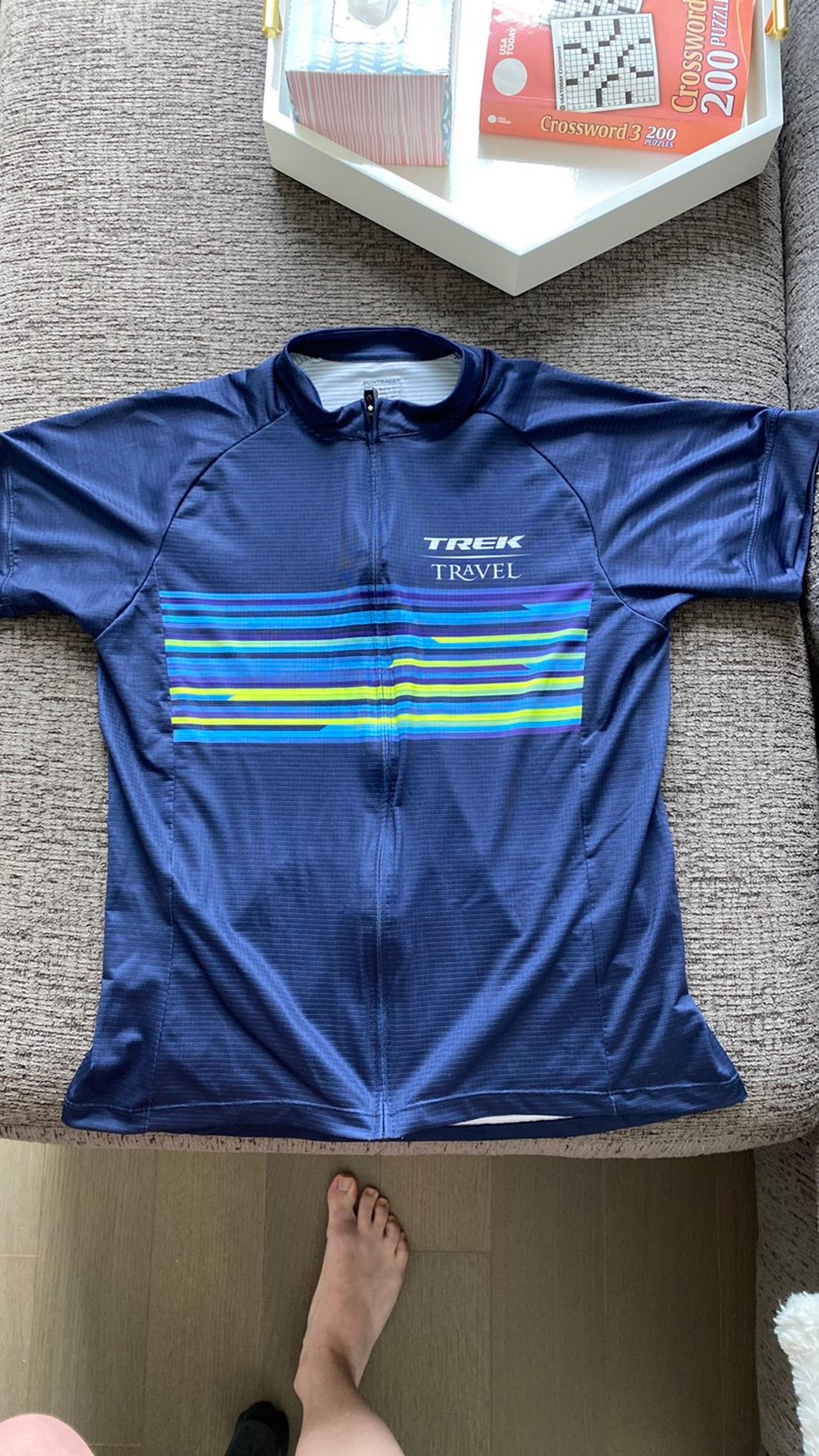 Trek | Size M Womens Bike Shirt