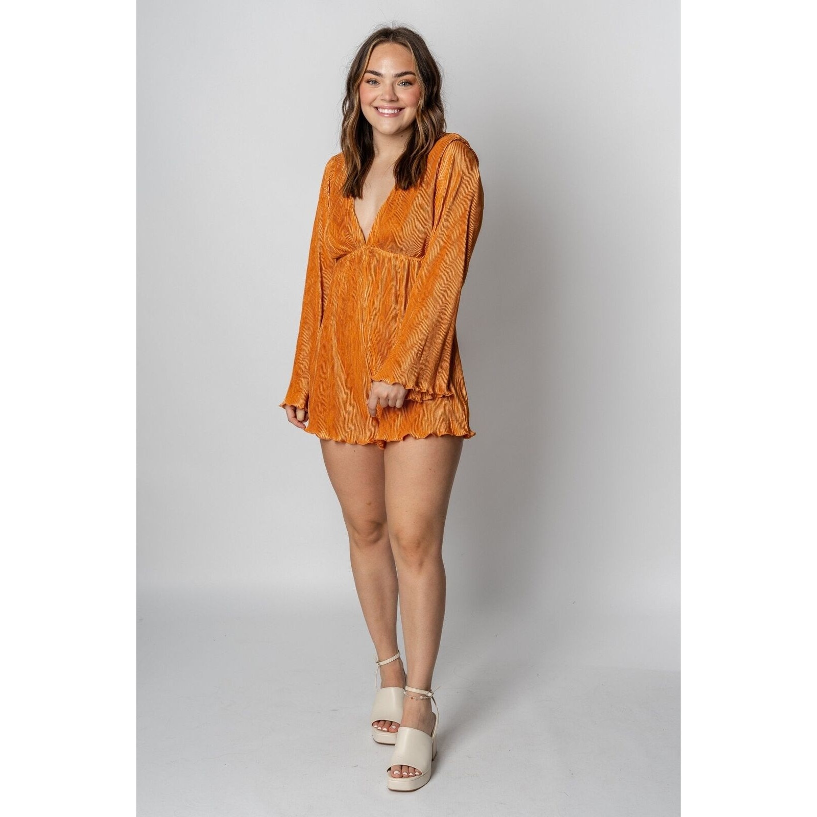 NEW! Le Lis Golden yellow pleated bell sleeve V-neck romper size Medium
