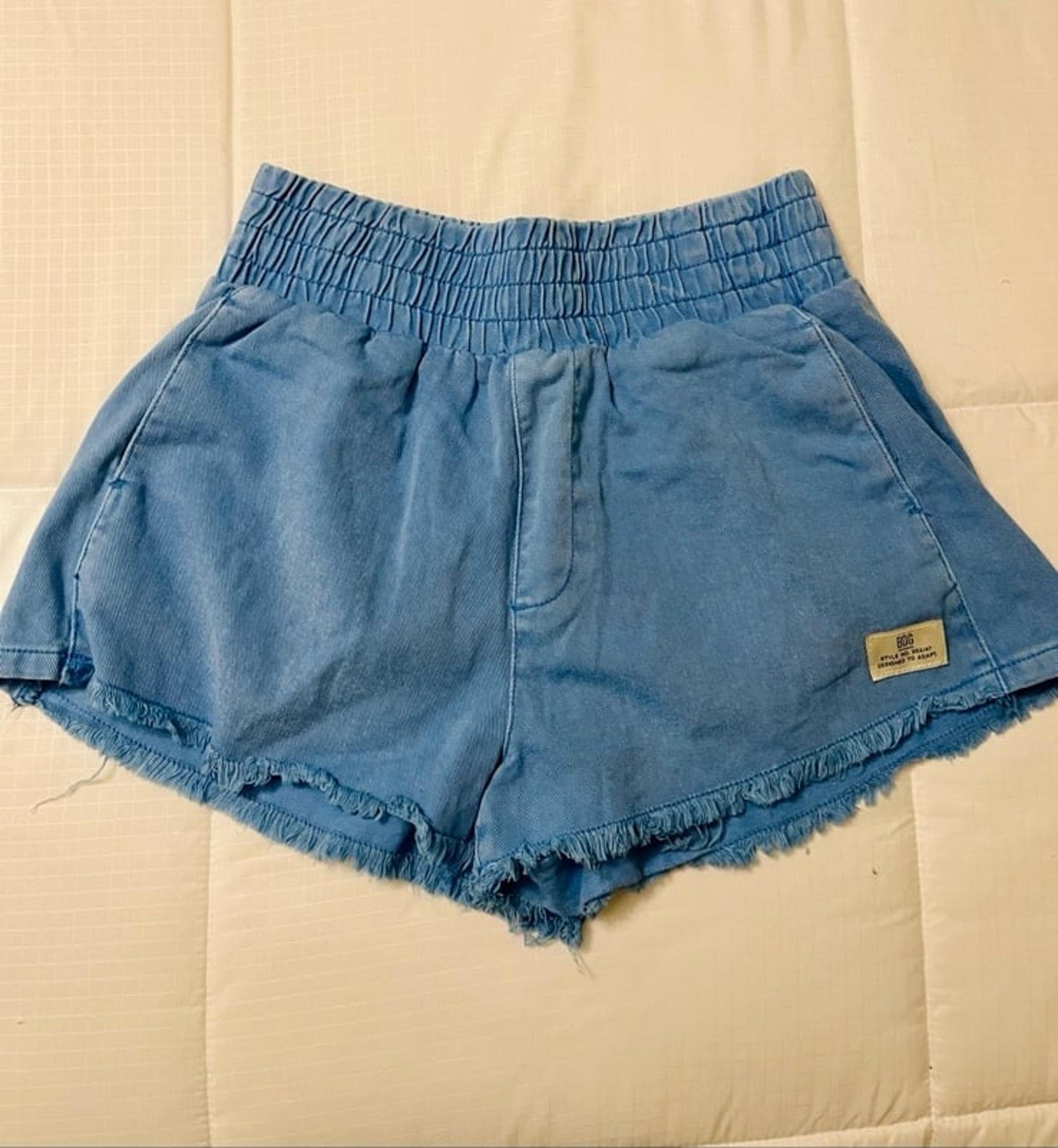 Urban Outfitters BDG Pull-On Denim Shorts, Medium