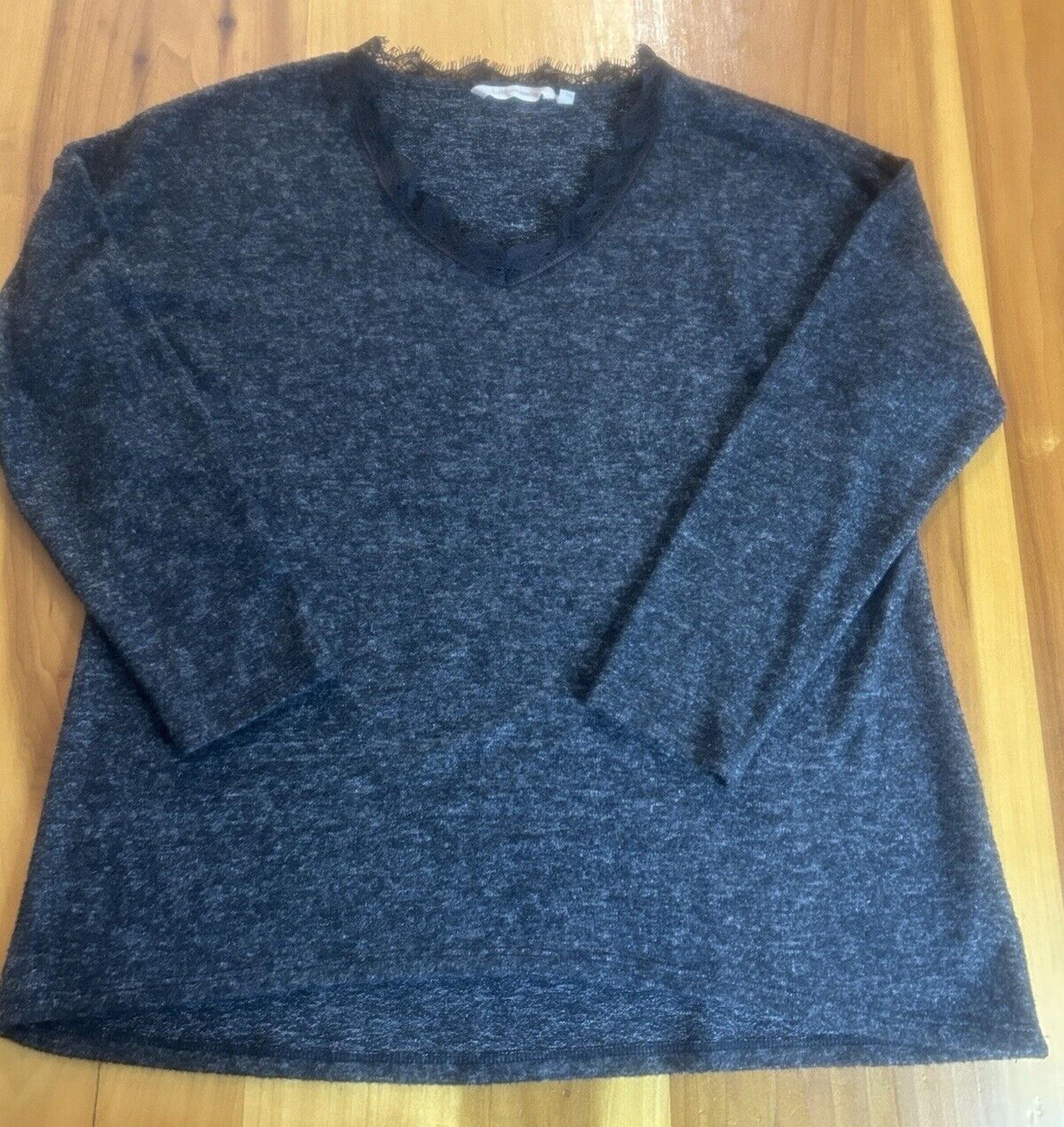 Soft Surroundings Women’s Sweater. Medium. V Neck. Lace Trim. Long Sleeve