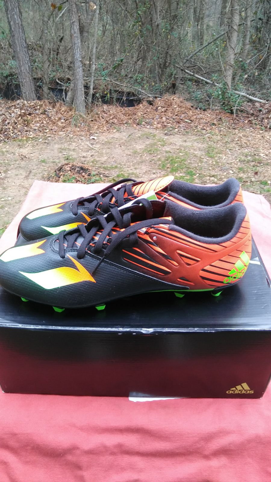 Adidas Messi 15.3 Soccer Cleats store