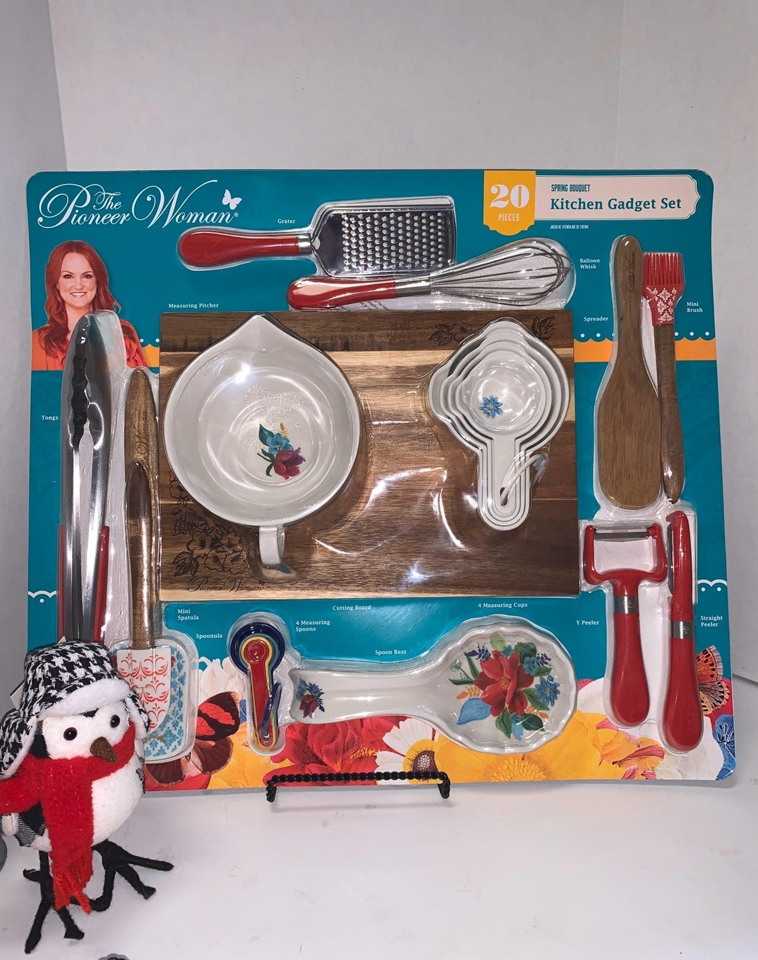 Pioneer Woman Spring Bouquet 20-Piece