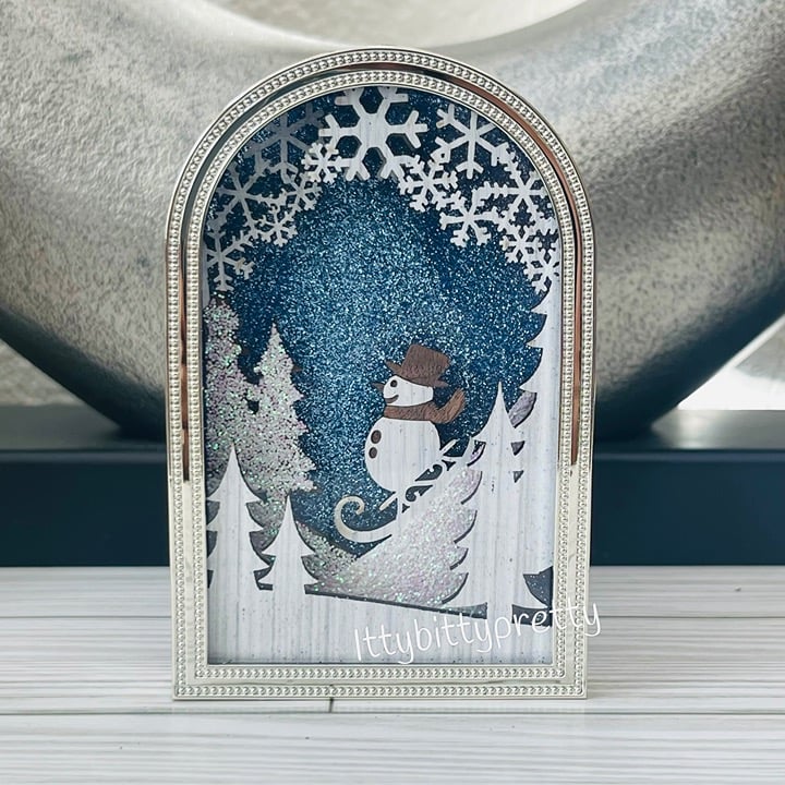 Bath and Body Works Winter 3D Scene Skiing Snowman Nightlight Wallflower Plug