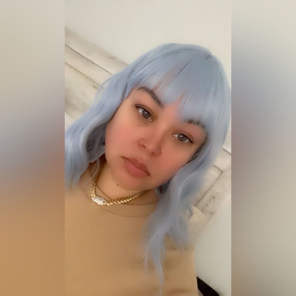 Blue Short Wavy Wigs with Bangs 14 Inch for Women, Heat Resistant sintéticas