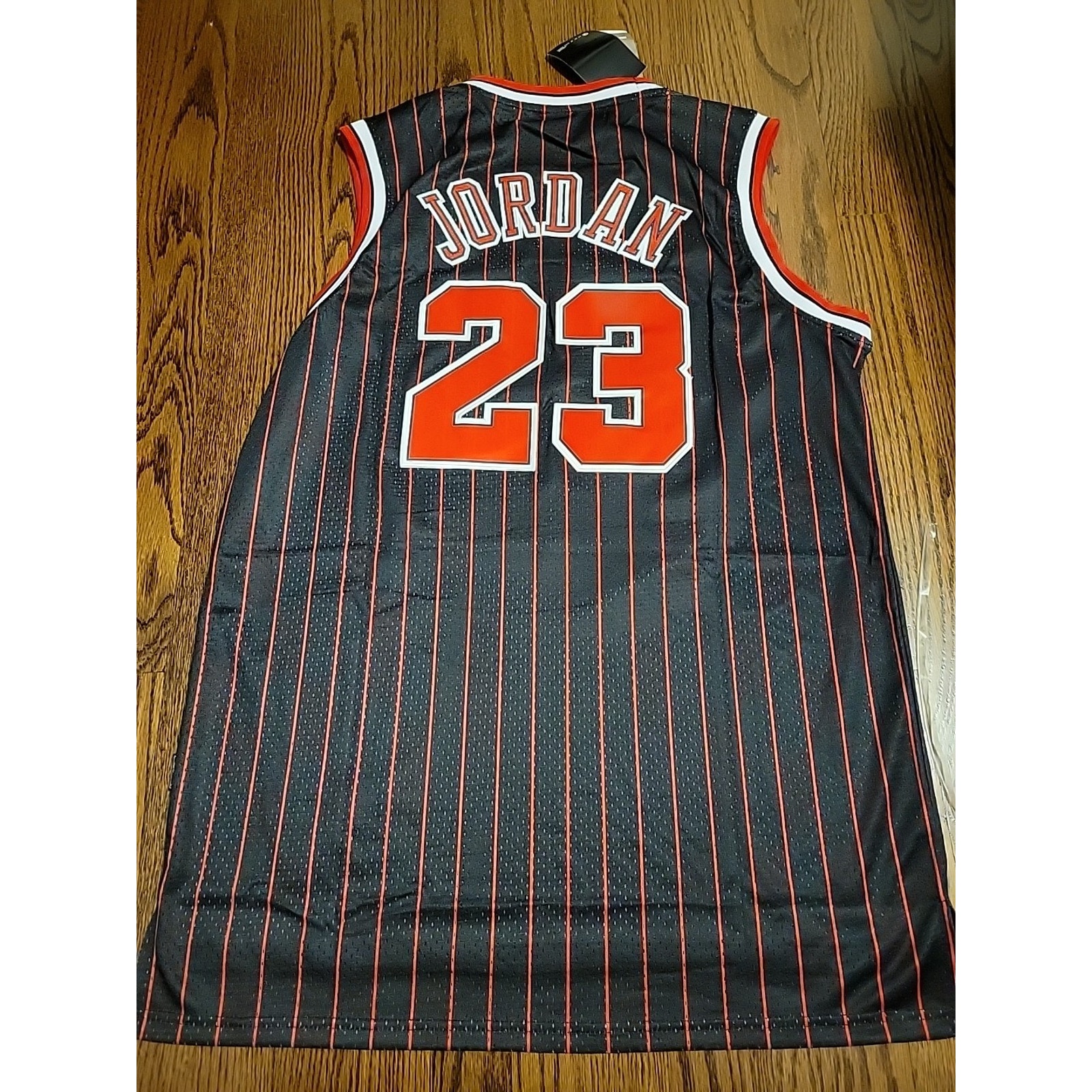Michael Jordan Chicago Bulls Jersey Mens Size XXL Basketball NWT