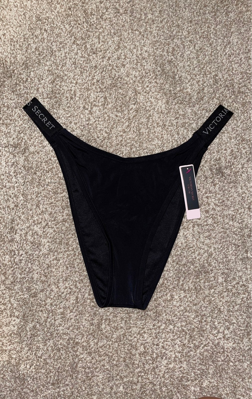 VICTORIA'S SECRET BIKINI BOTTOM BLACK & GRAY BRAZILIAN ANIMAL PRINT SKULLS A412 VICTORIA'S SECRET BIKINI BOTTOM BLACK & GRAY BRAZILIAN ANIMAL PRINT SKULLS A412