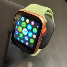Unlock Bluetooth Smartwatch green bands