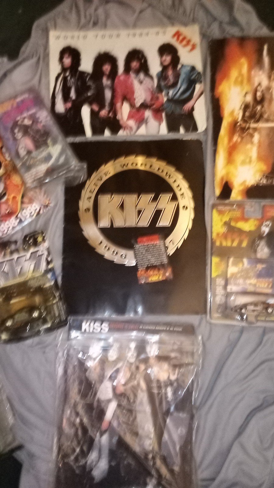 kiss memorabilia/kiss action figure's/kiss magazines, Elvis record's/Elvis