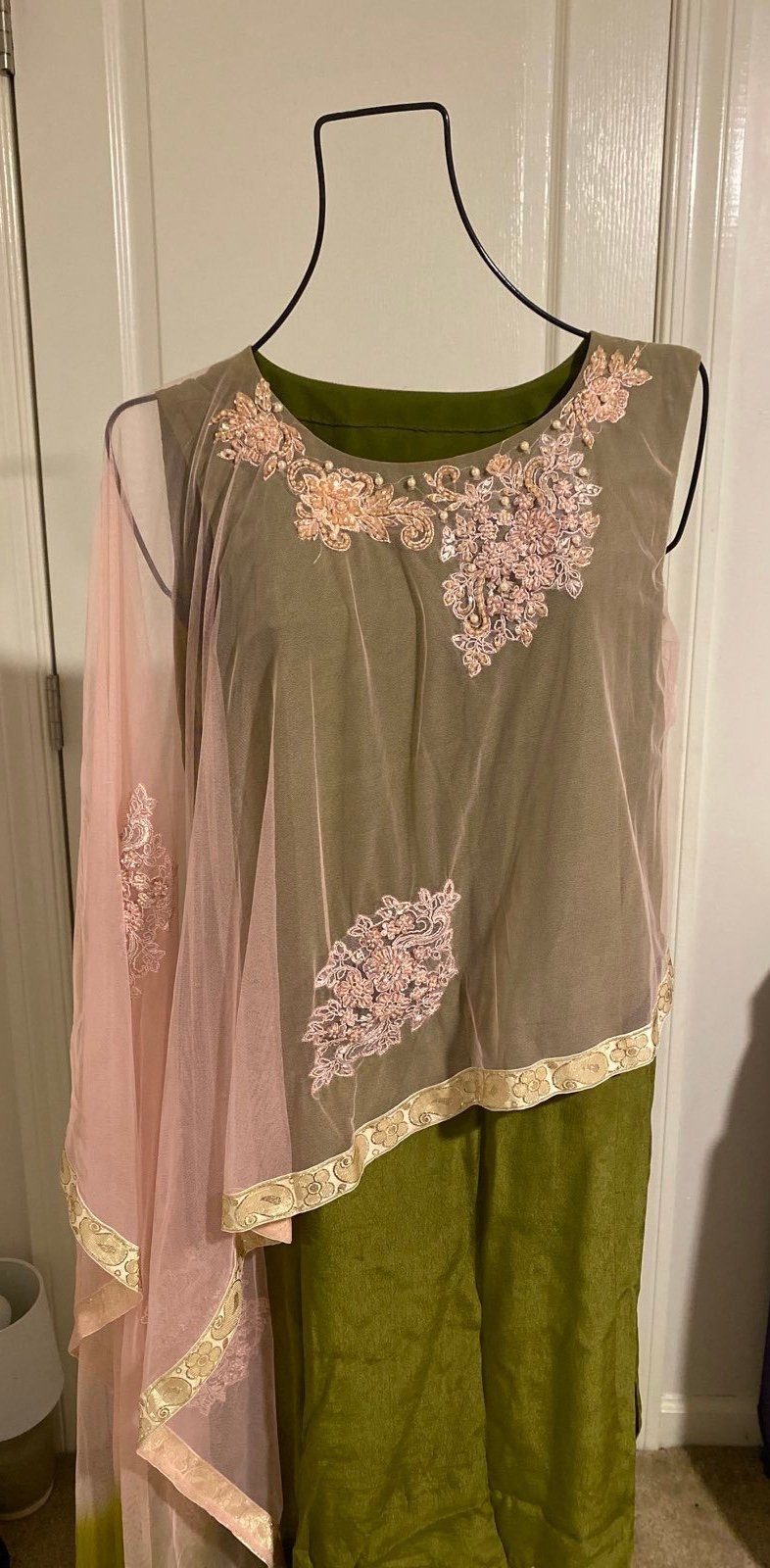 Pink & Green Pakistani Poncho Kurta