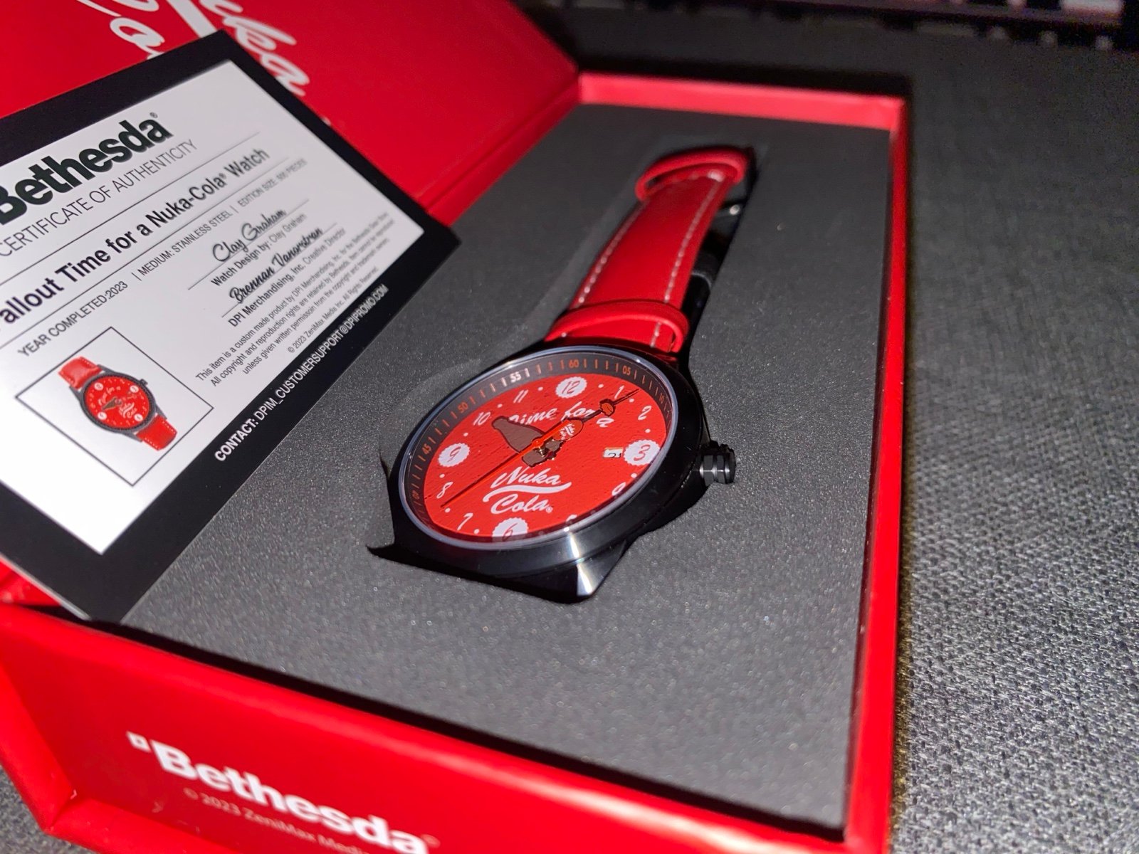 Fallout 4 76 New Vegas Time For A Nuka-Cola Bottle Cap Wrist
