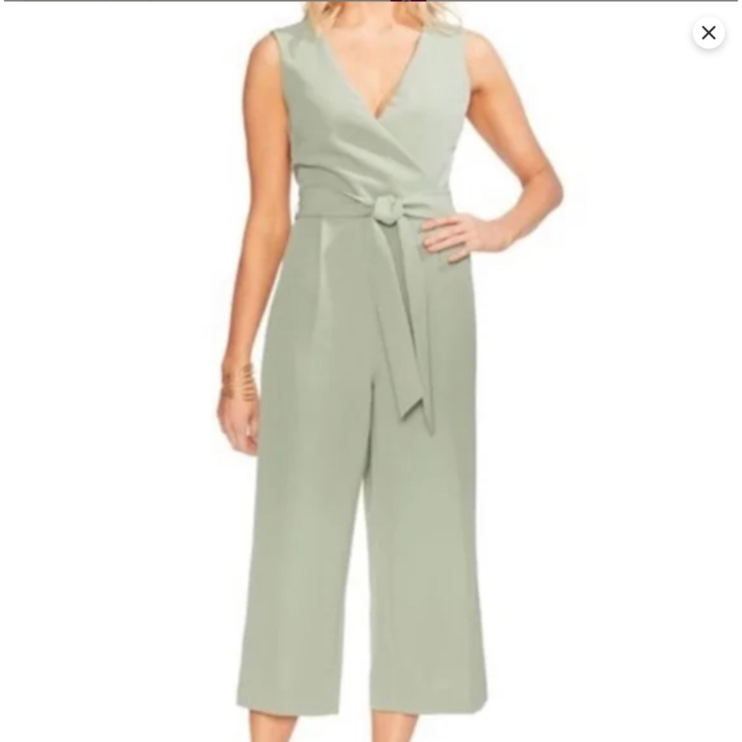 Vince Camuto Jumpsuit Ethereal Dawn Women Size 0 Smoked Sage Green Sleeveless