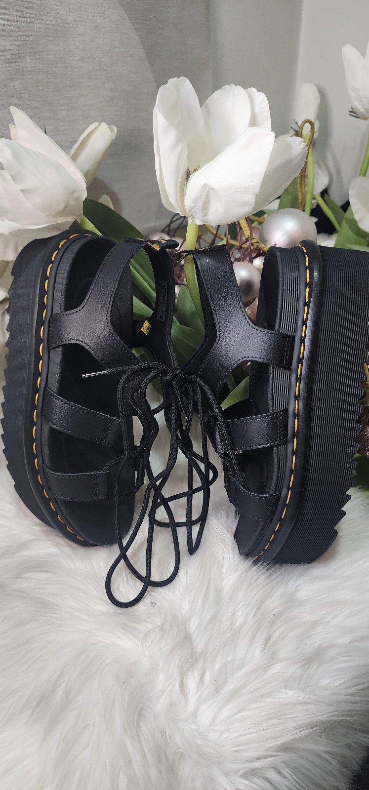 Dr.Martens Nartilla Women's Leather Gladiator Women's Sandals size10
