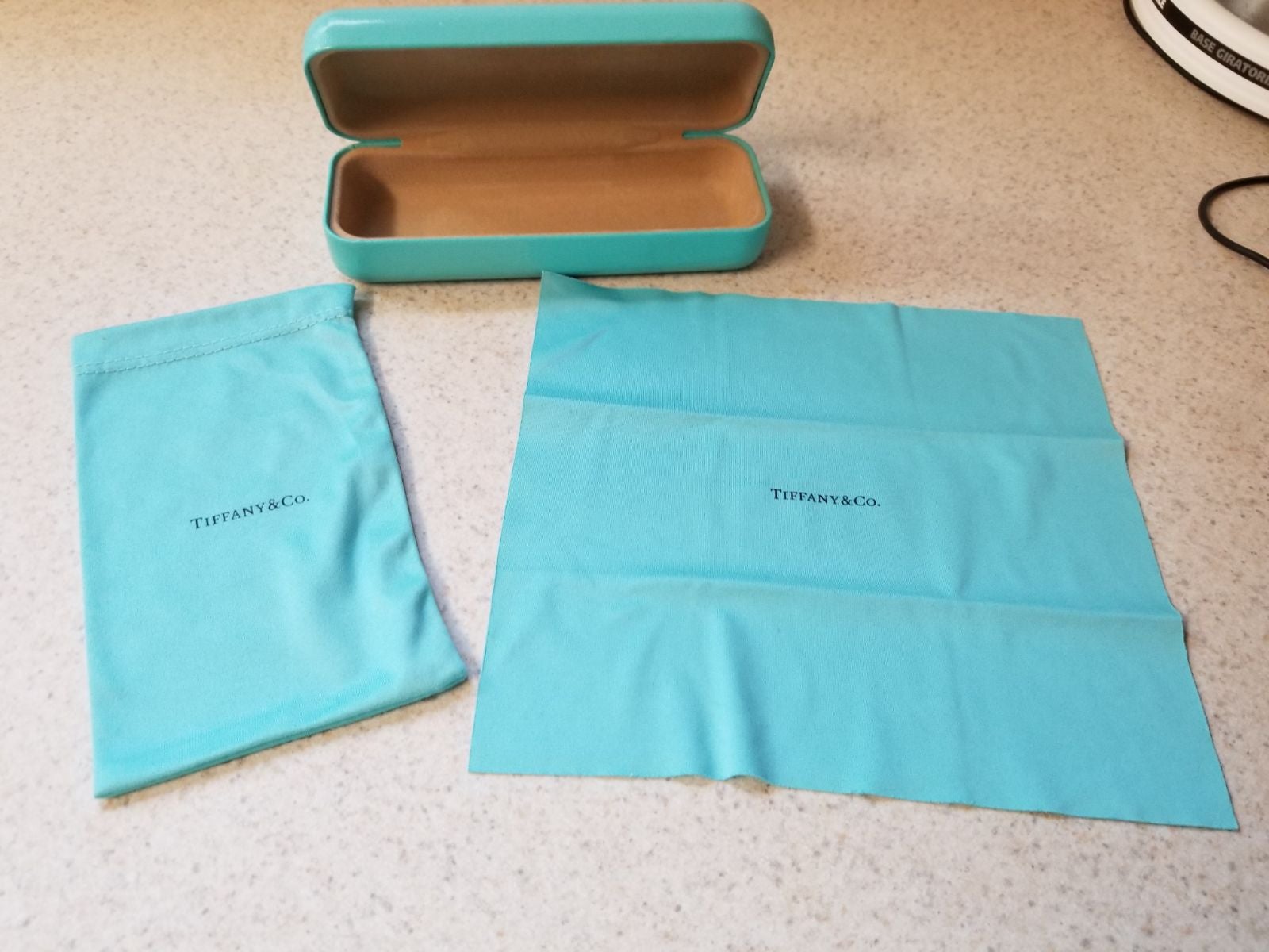 Tiffany & co eyeglass case and accessori