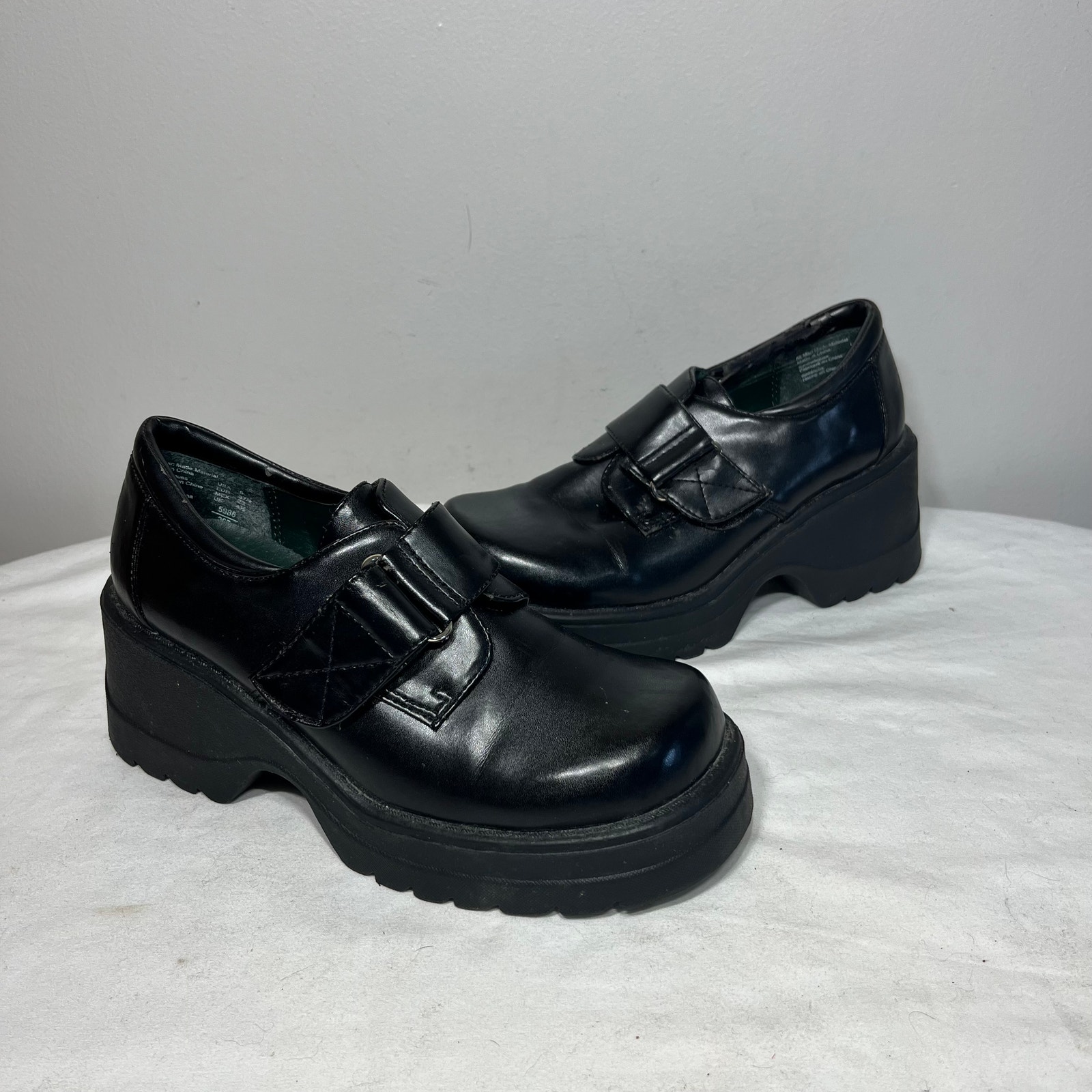 Lower East Side VTG Y2K 90s Shoes Platform Black Gothic Grunge Faux Leather 6